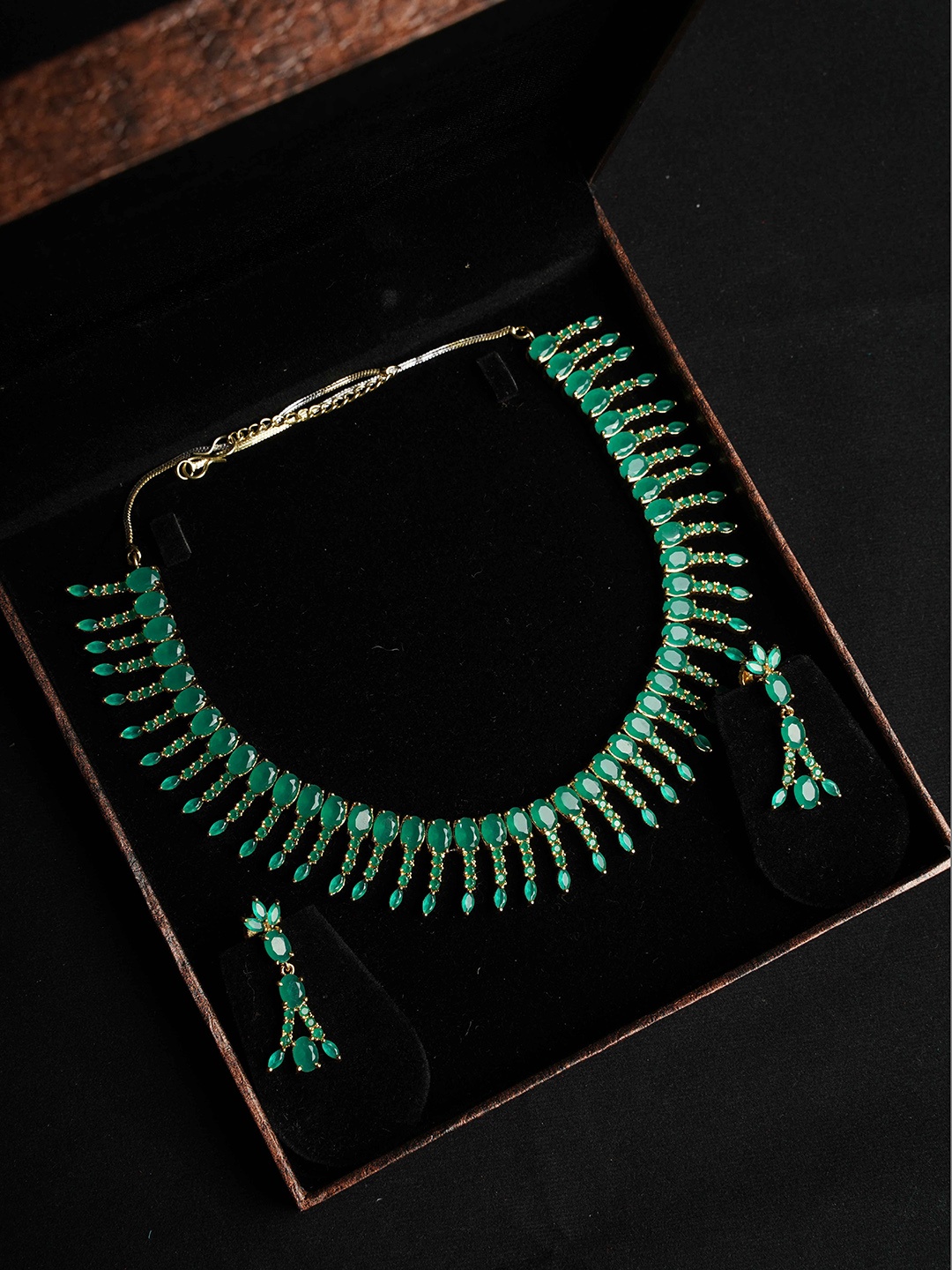 

NASTEE Gold-Plated Green CZ Studded Jewellery Set