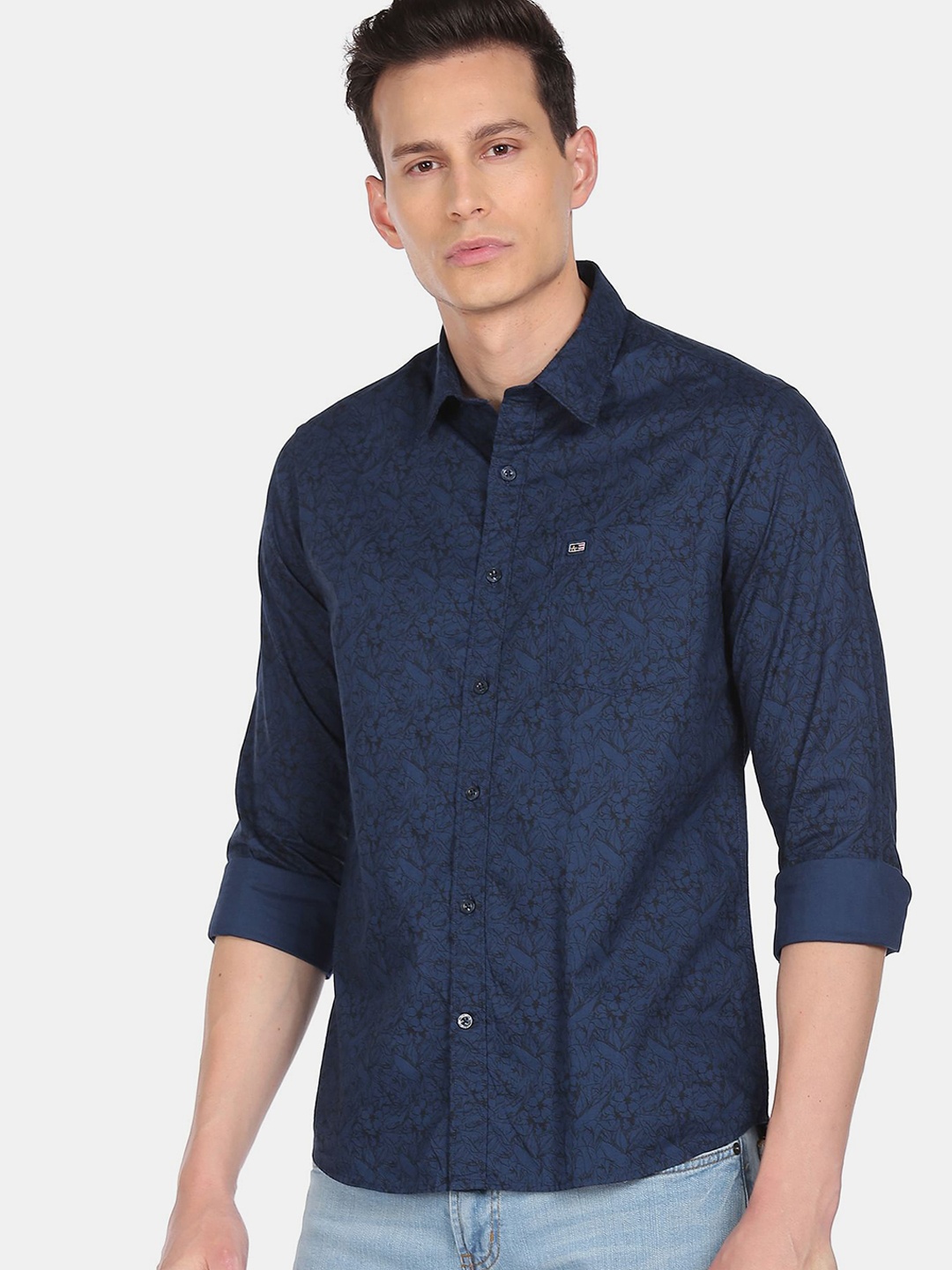 

Arrow Sport Men Blue Slim Fit Floral Printed Cotton Casual Shirt