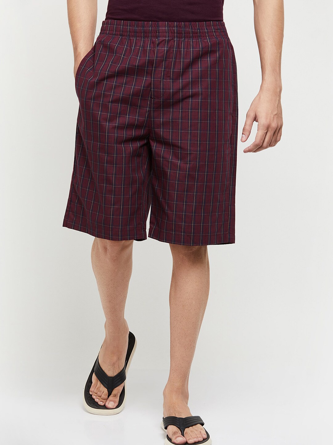 

max Men Red Checked Lounge Shorts