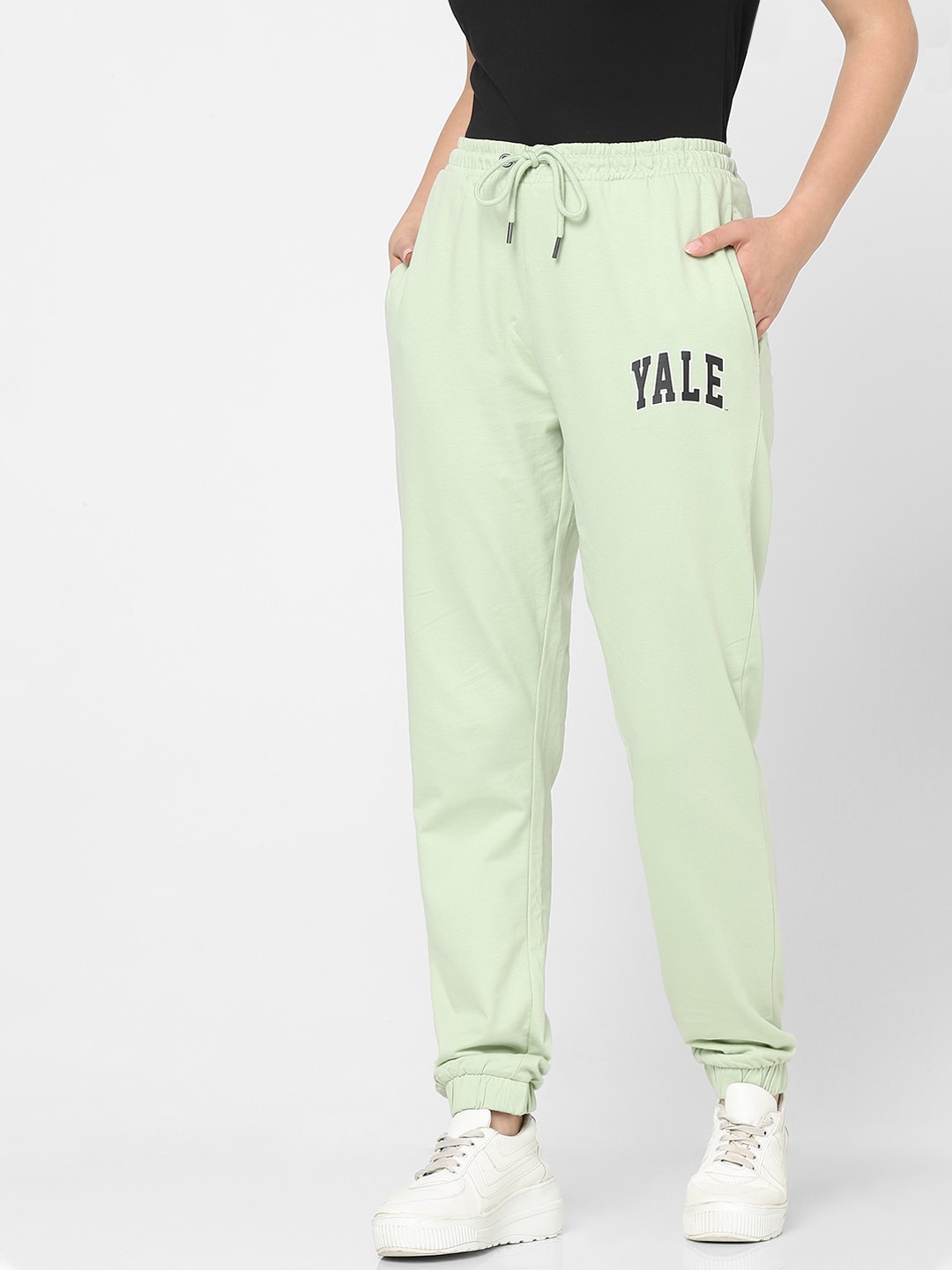 

Vero Moda Women Green Cotton Joggers