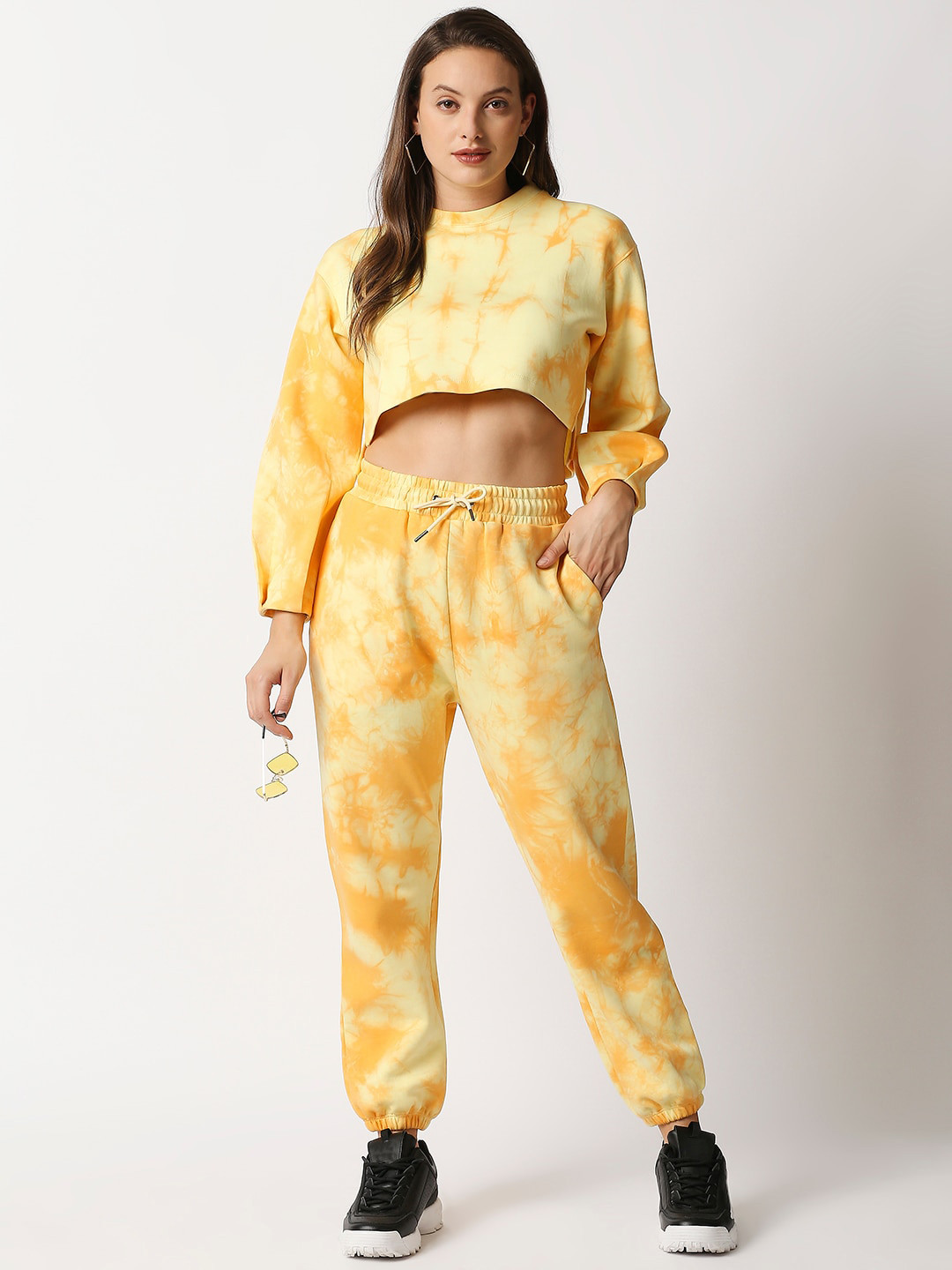 

Blamblack Women Yellow Tie And Dye Printed Co-Ords