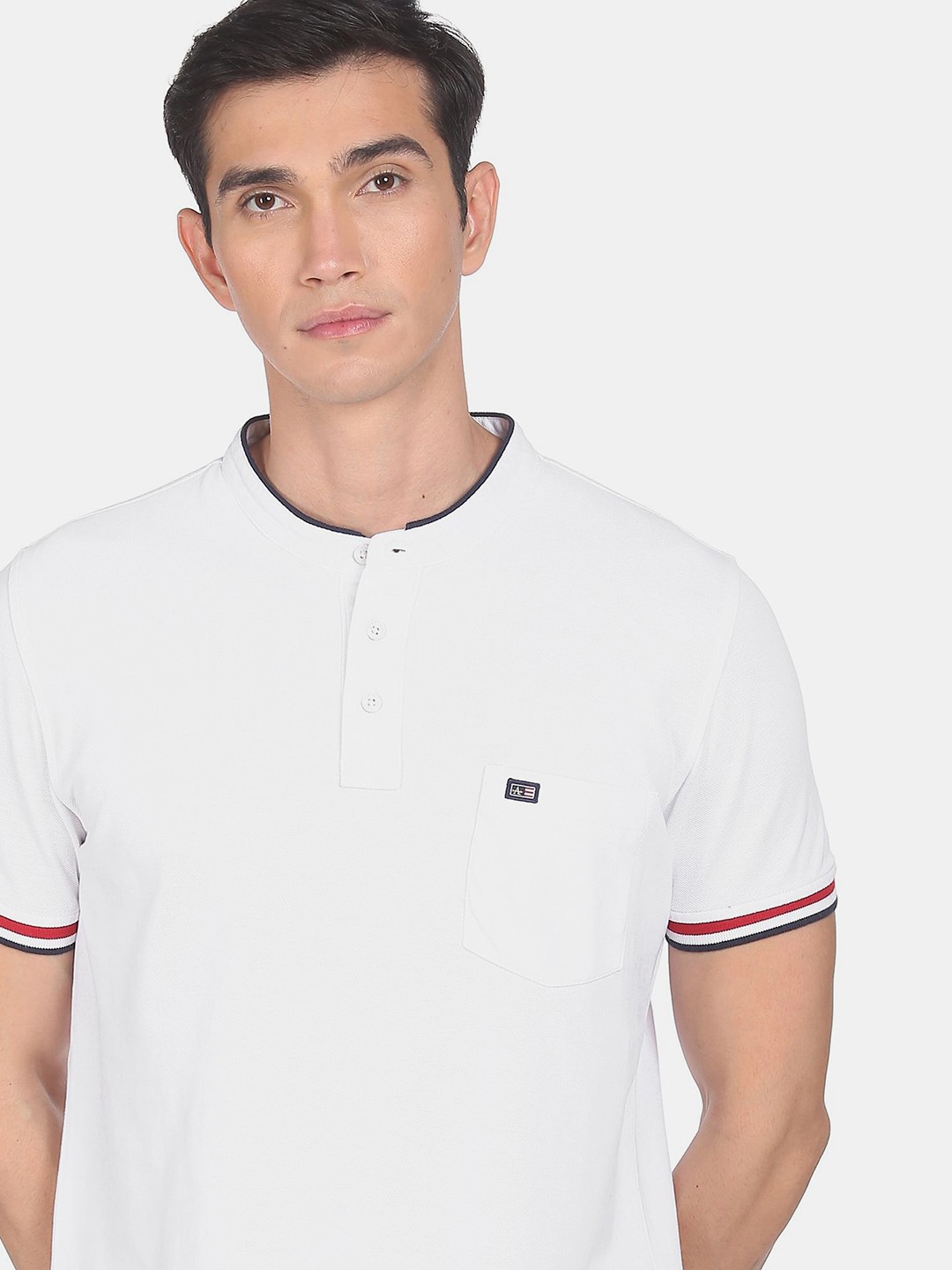 

Arrow Sport Men White Henley Neck Extended Sleeves T-shirt