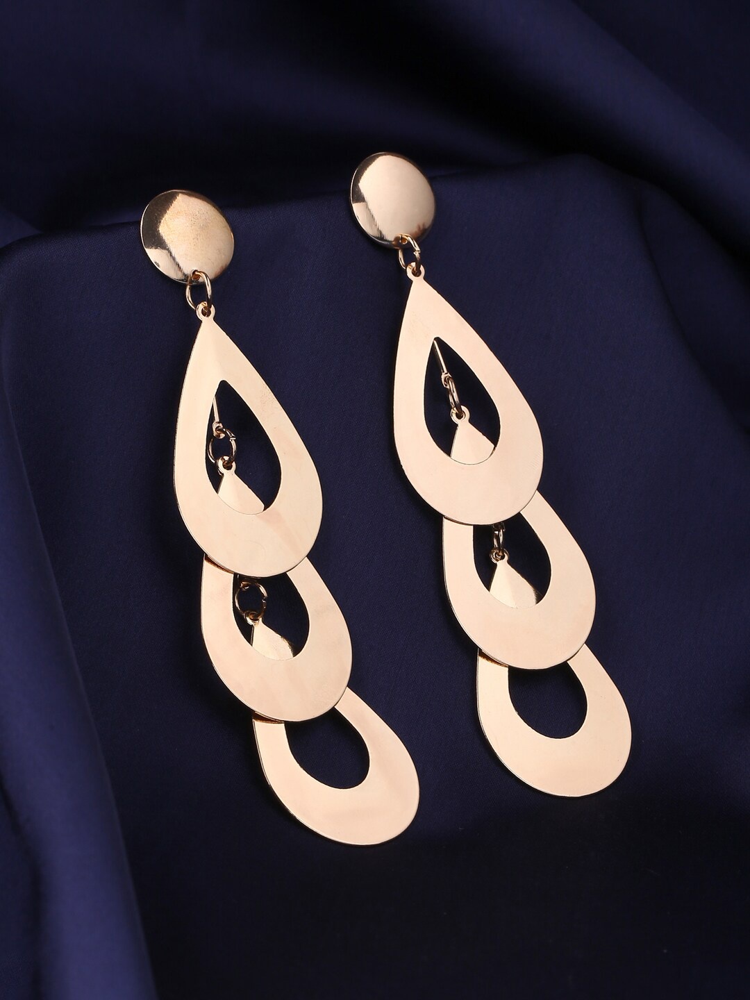 

kashwini Rose Gold Contemporary Drop Earrings