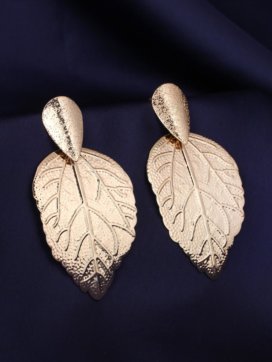 

kashwini Rose Gold Contemporary Drop Earrings