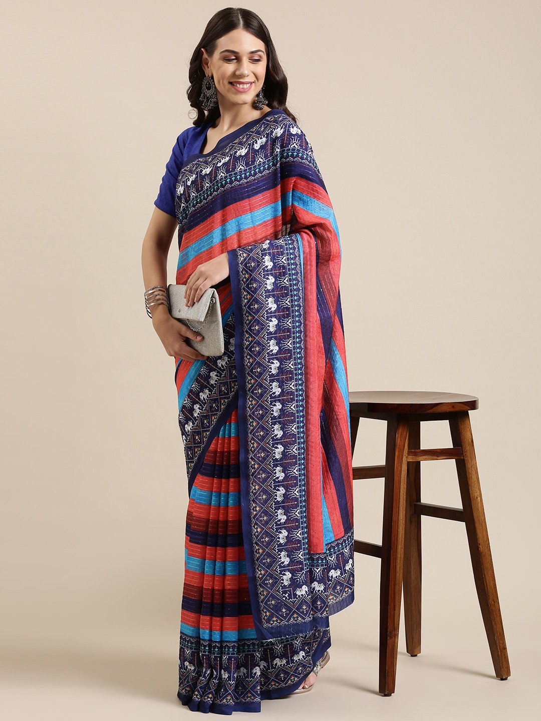 

VASTRANAND Multicoloured Striped Sequinned Art Silk Saree, Multi