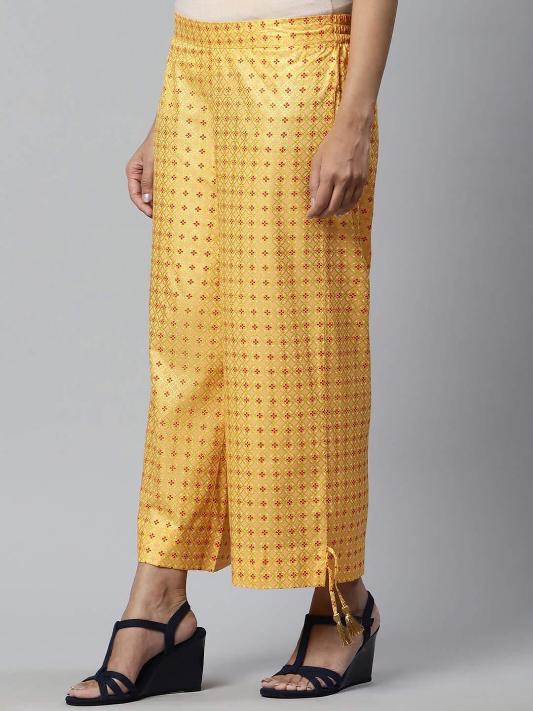 

AURELIA Women Printed Ethnic Palazzos, Yellow