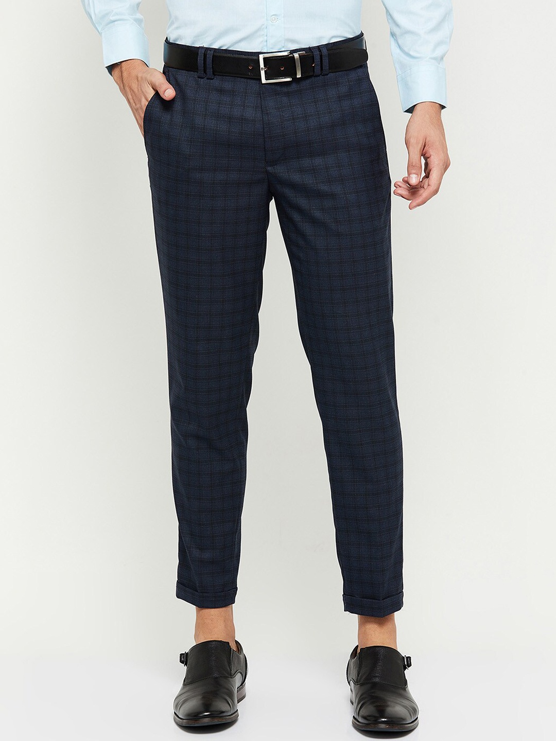 

max Men Blue Checked Straight Trousers