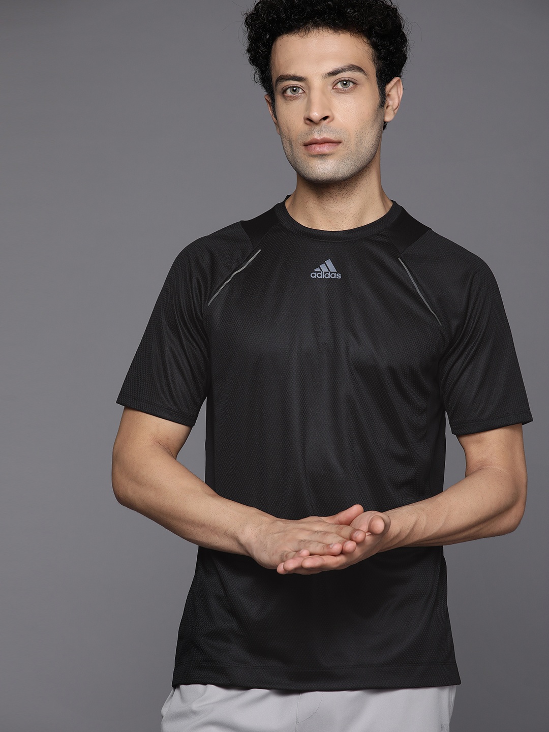 

ADIDAS Men Black Brand Logo Print Detail Aeroready T-shirt