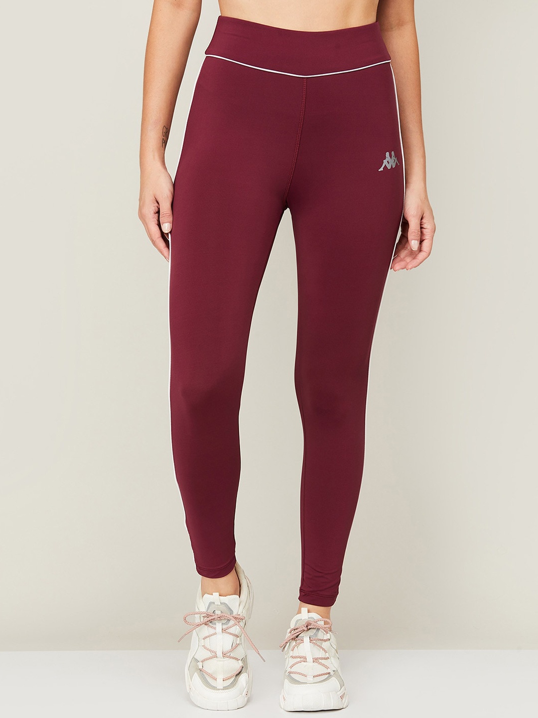 

Kappa Women Red Solid Cotton Tights