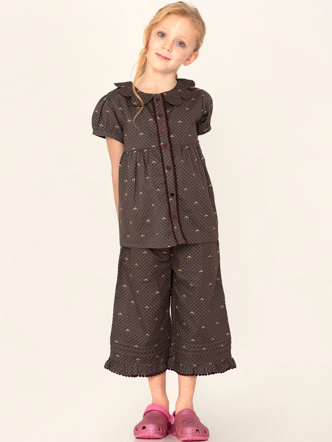 

Cherry Crumble Girls Brown & Cream-Coloured Printed Night suit
