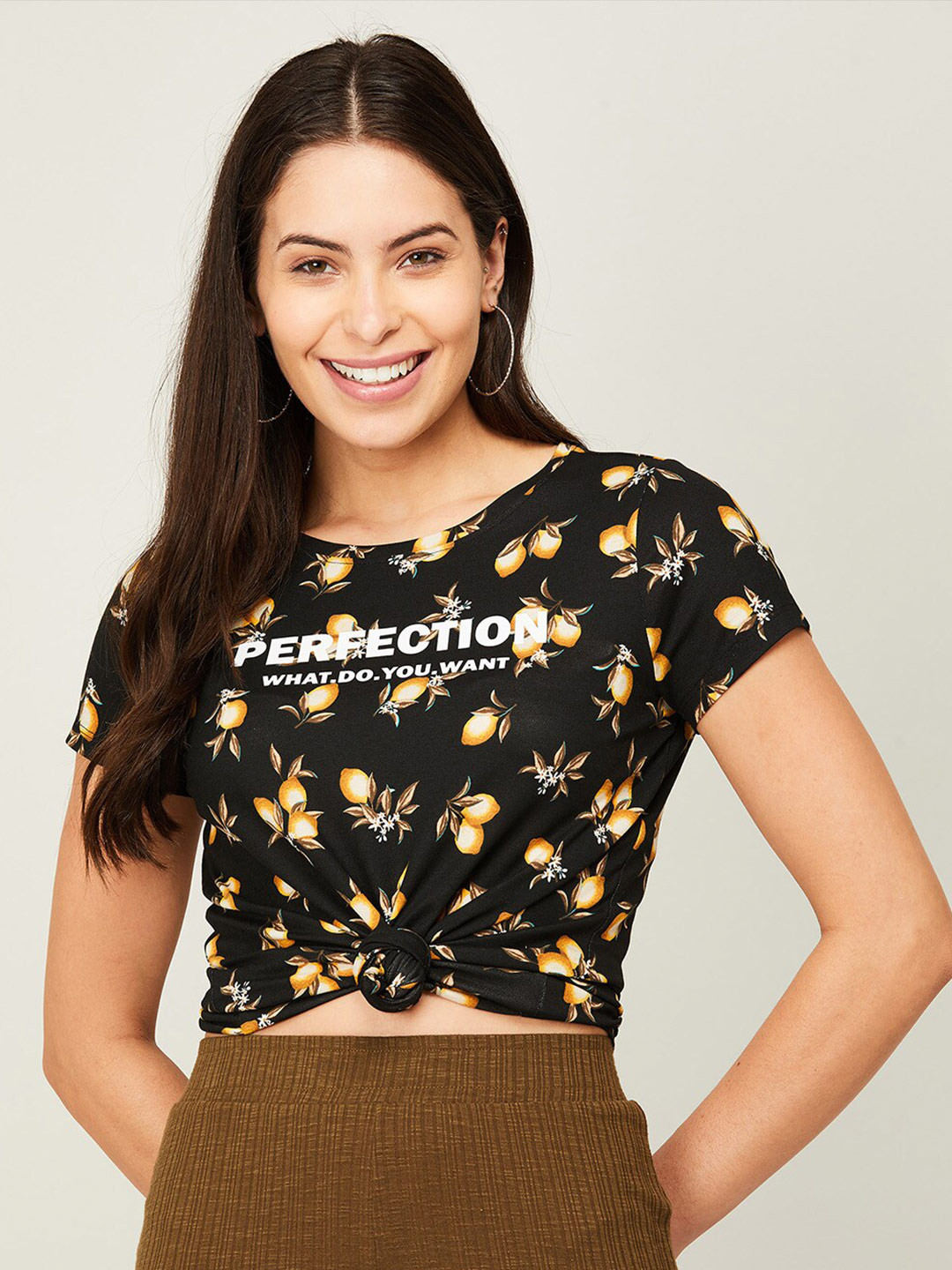 

Fame Forever by Lifestyle Black Floral Print Crop Top