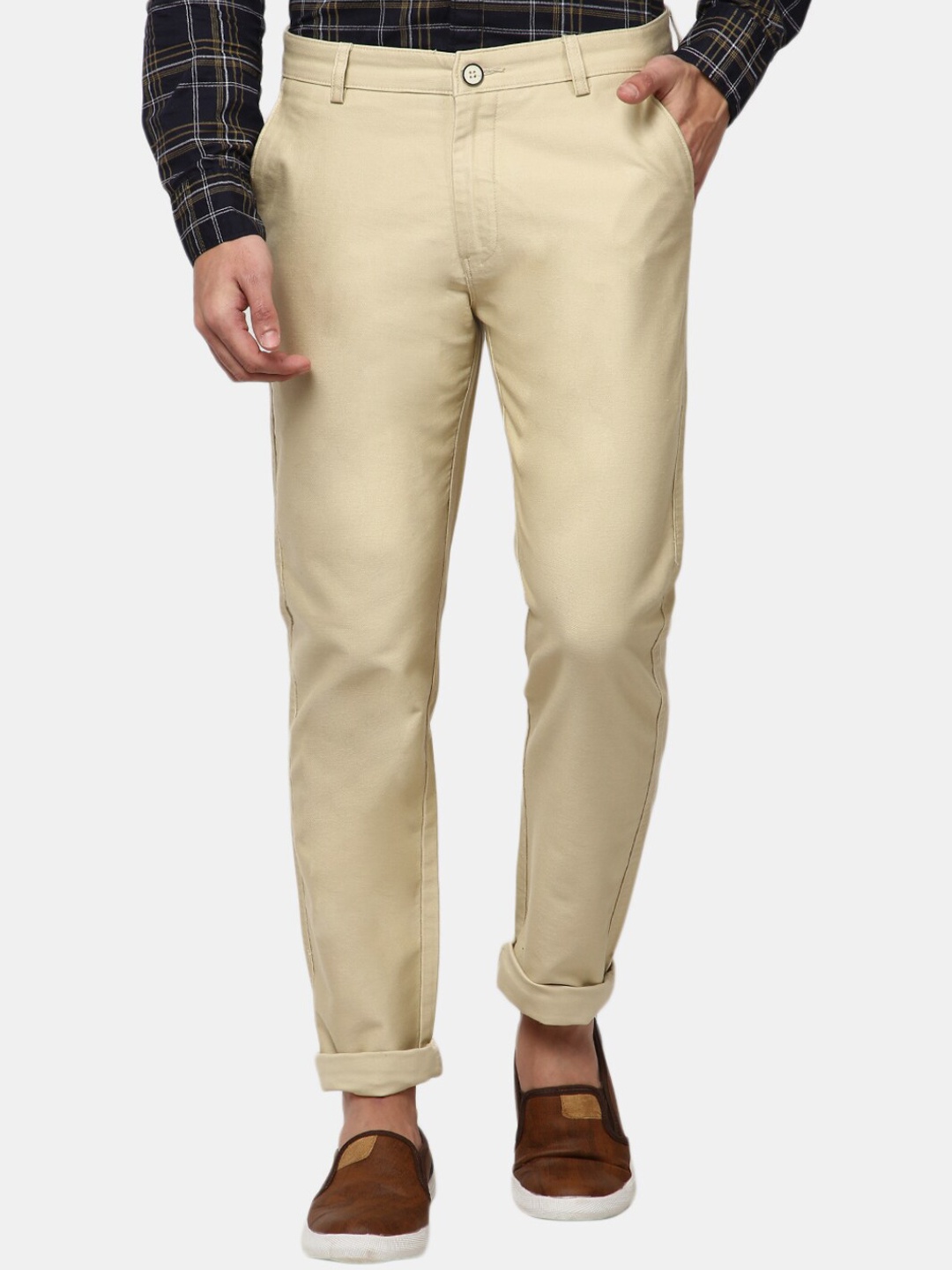 

V-Mart Men Khaki Classic Slim Fit Trousers