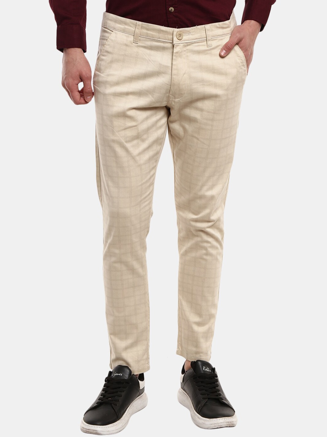 

V-Mart Men Beige Checked Classic Trousers