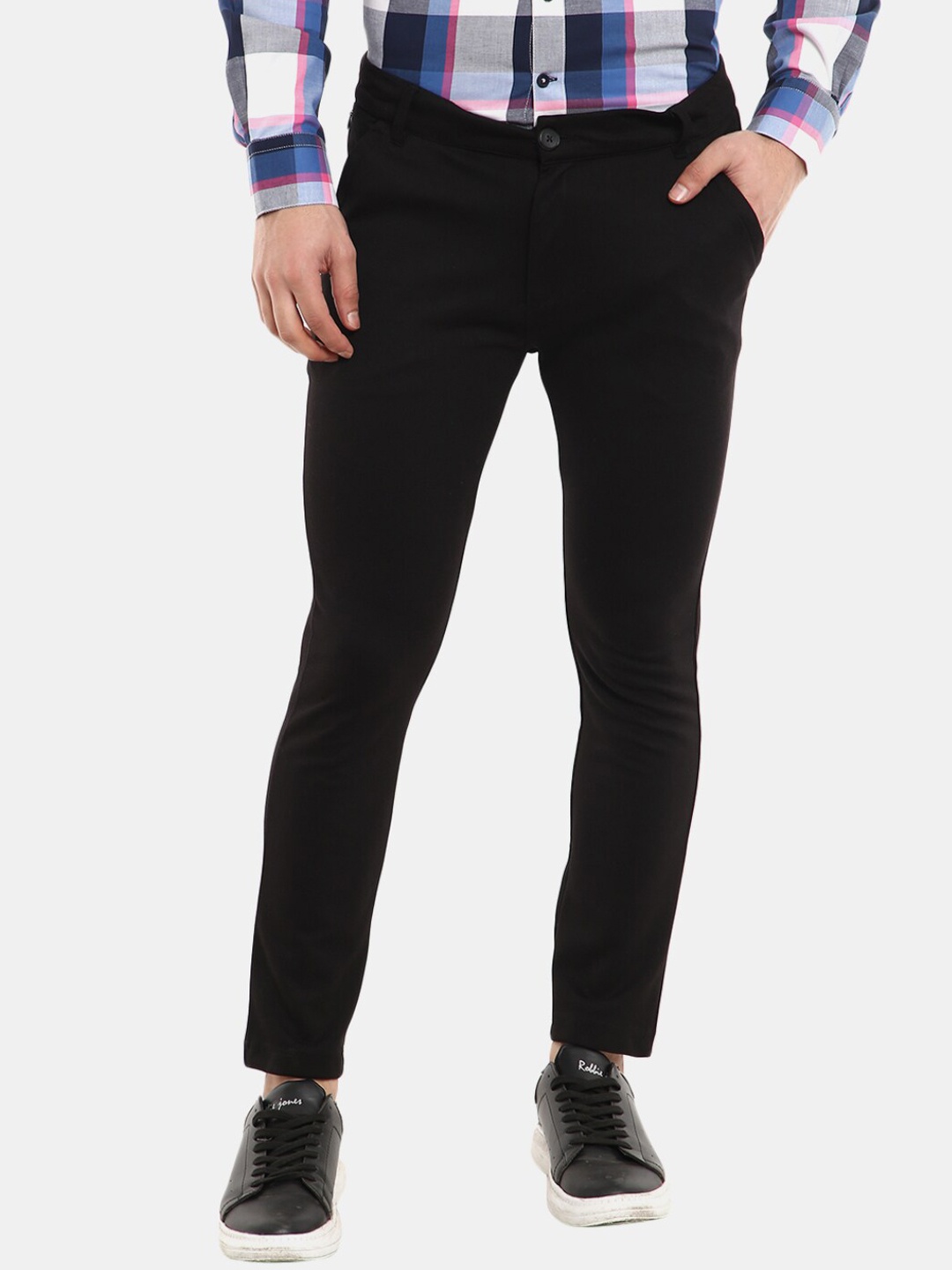 

V-Mart Men Black Classic Slim Fit Trousers