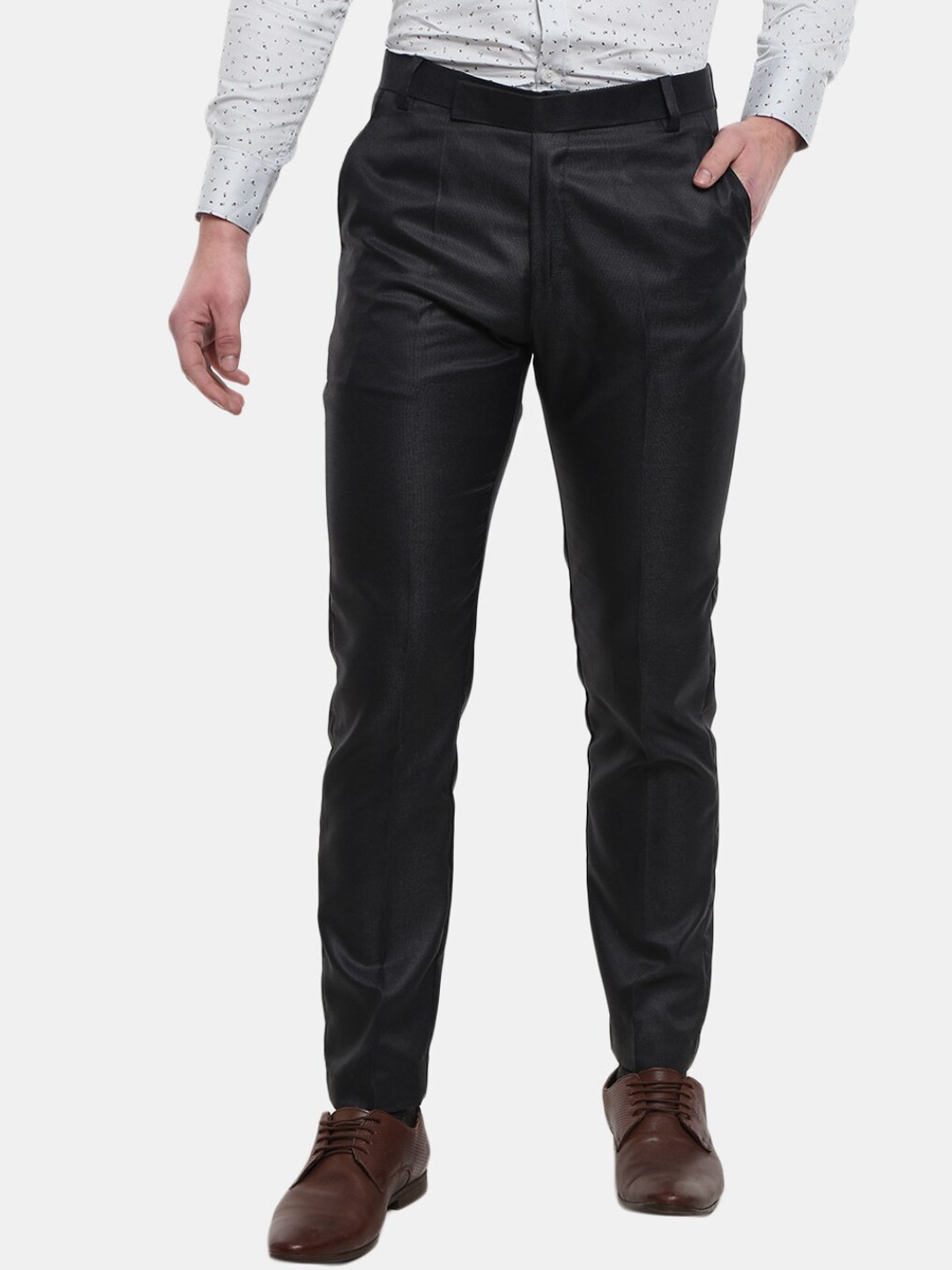 

V-Mart Men Black Classic Slim Fit Trousers