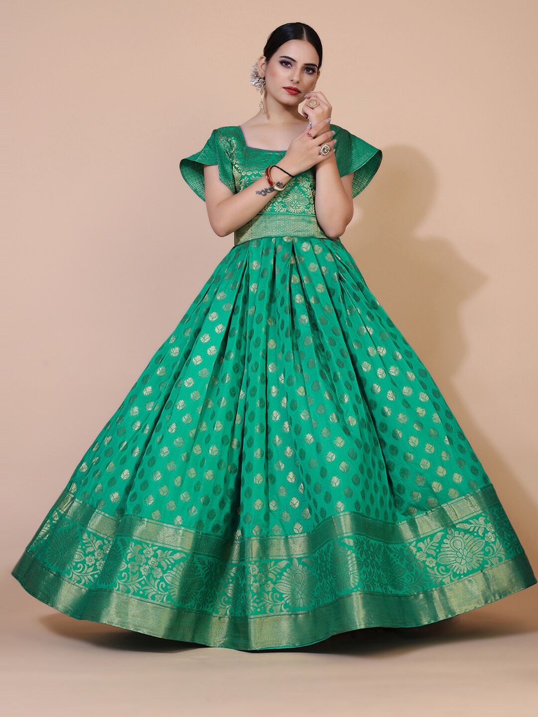 

PRENEA Green & Gold-Toned Ethnic Motifs Jacquard Maxi Dress