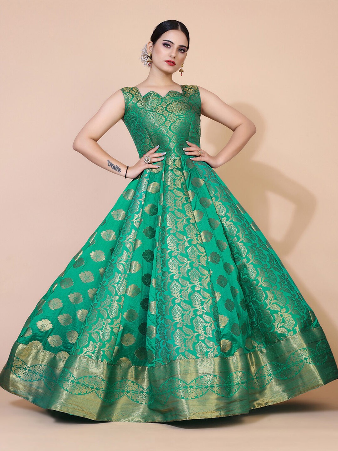 

PRENEA Green Ethnic Motifs Jacquard Maxi Dress