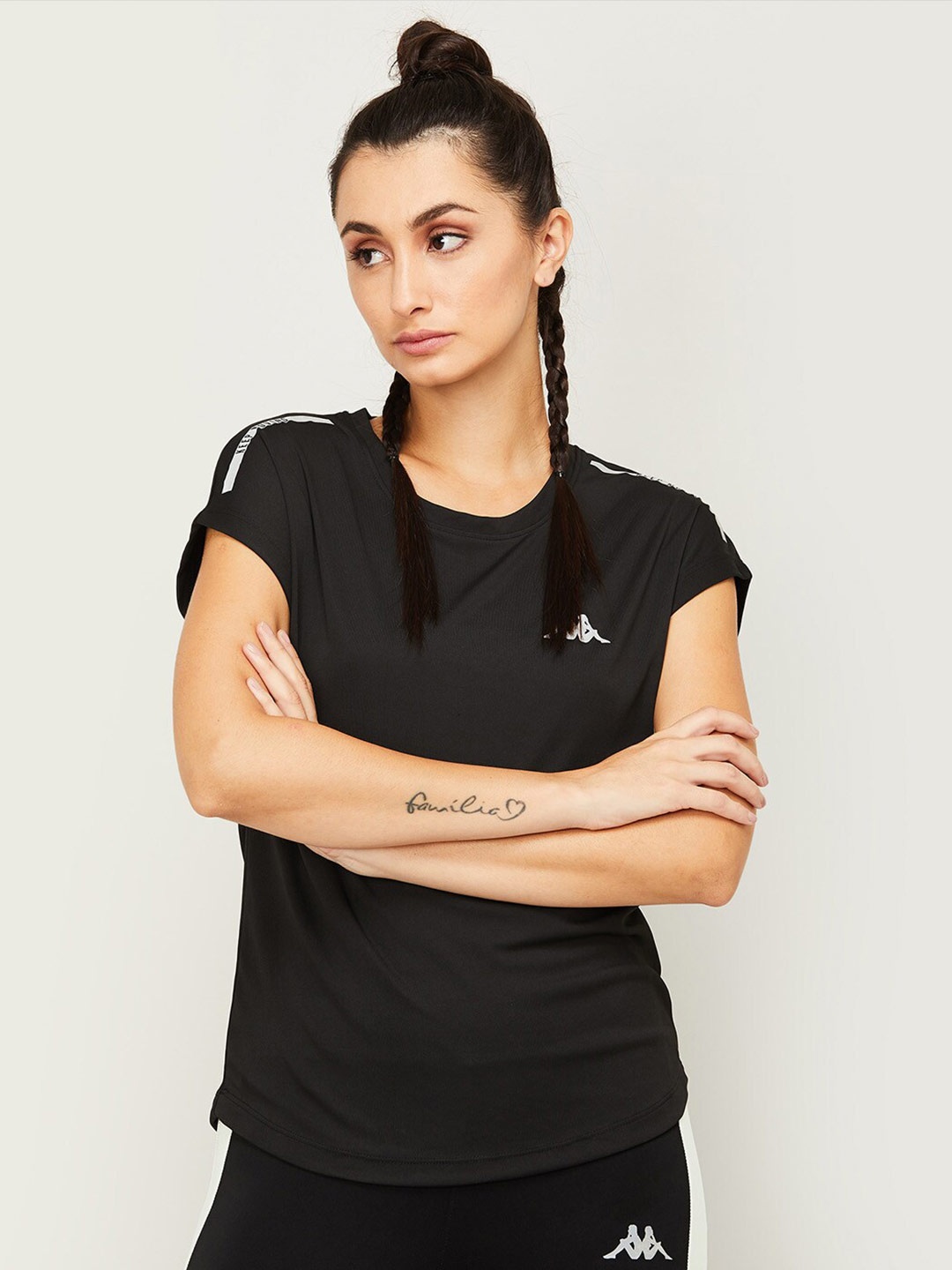

Kappa Women Black T-shirt