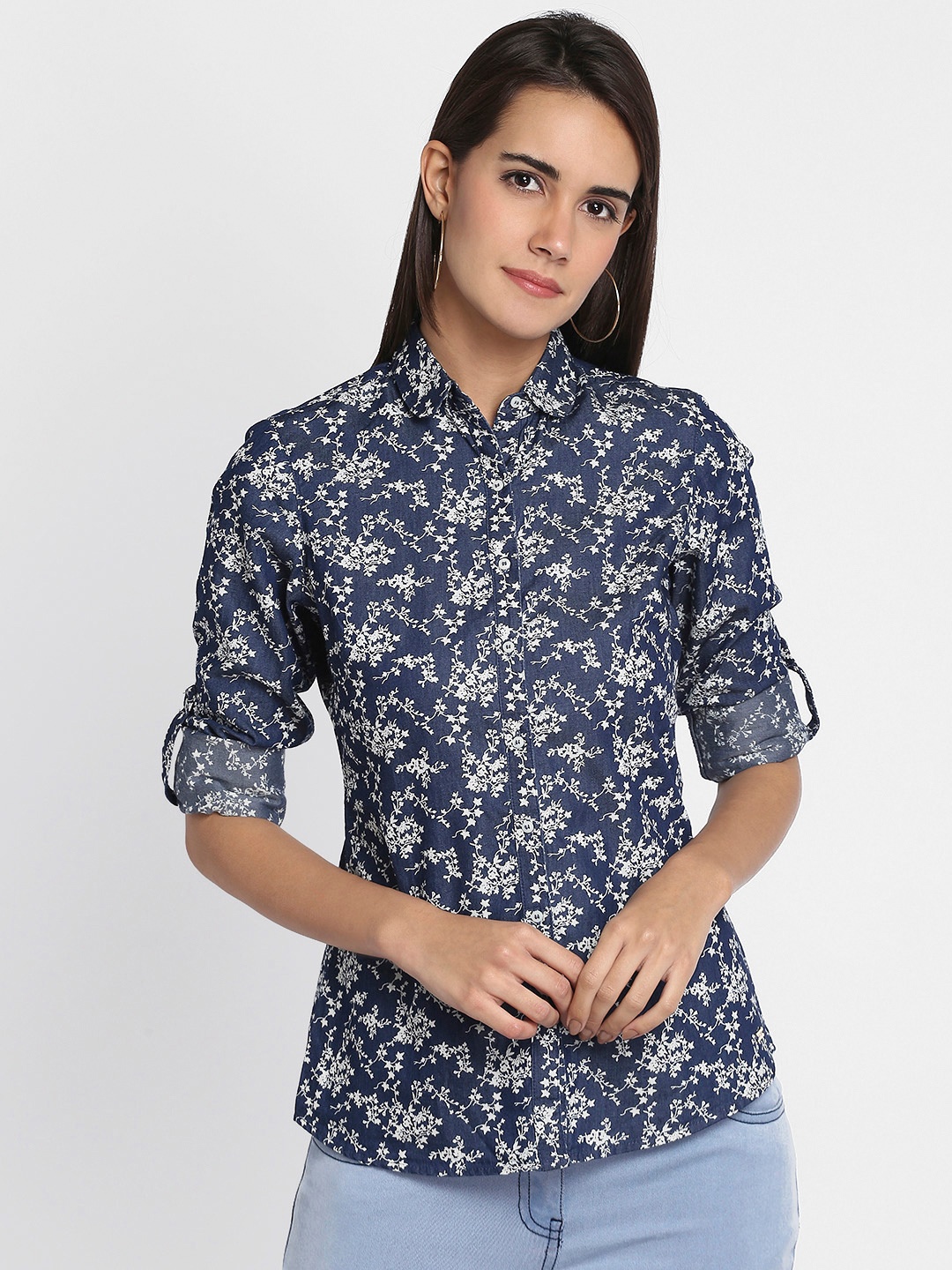 

Park Avenue Woman Blue & White Regular Fit Printed Casual Shirt