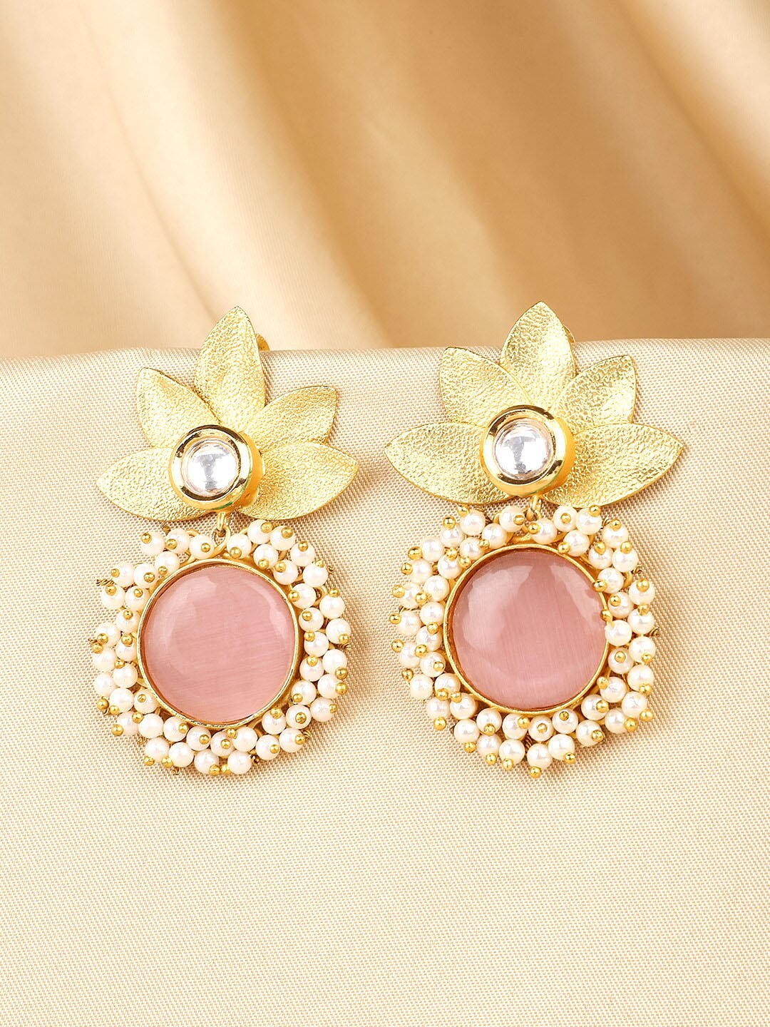 

Yellow Chimes Women Pink Contemporary Studs Earrings