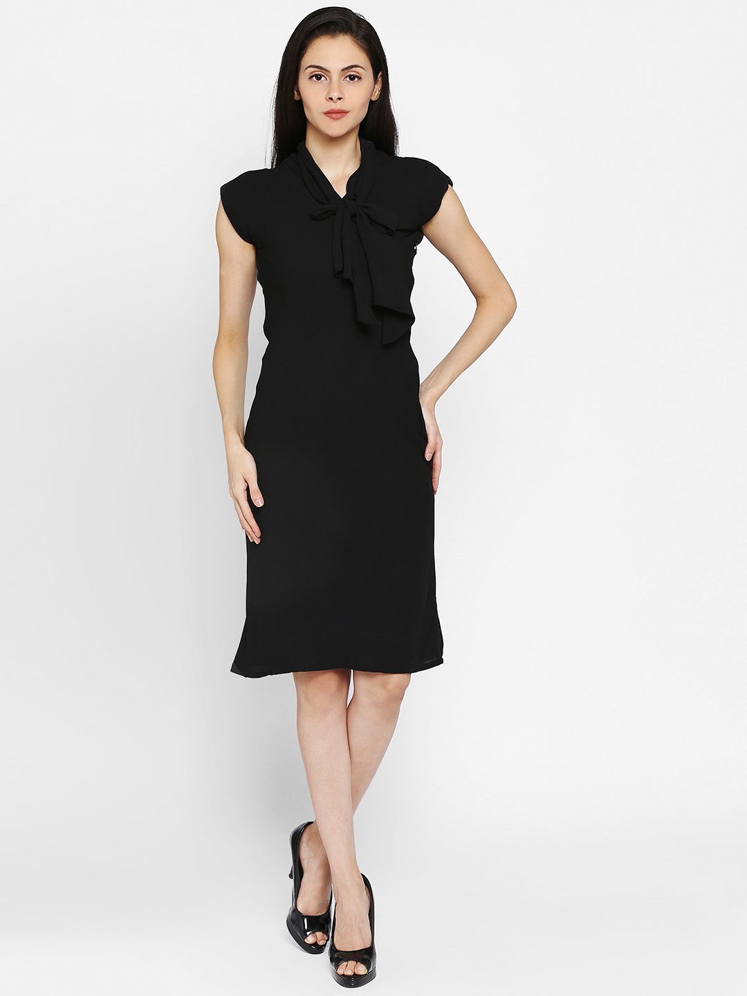

Park Avenue Woman Black Solid A-Line Dress