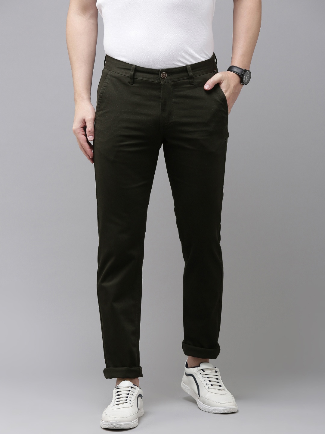 

Van Heusen Sport Men Slim Fit Mid-Rise Regular Trousers, Black
