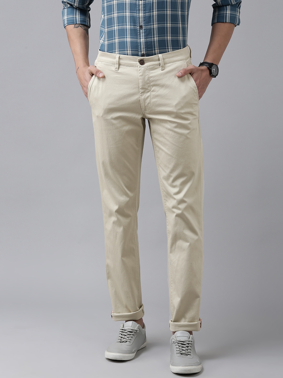 

Van Heusen Sport Men Beige Slim Fit Chinos Trousers