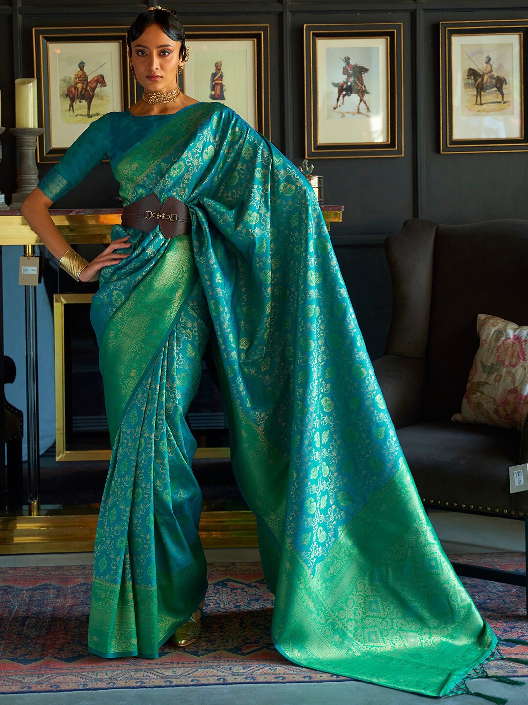 

Mitera Women Teal & Gold-Toned Paisley Zari Silk Blend Dharmavaram Saree