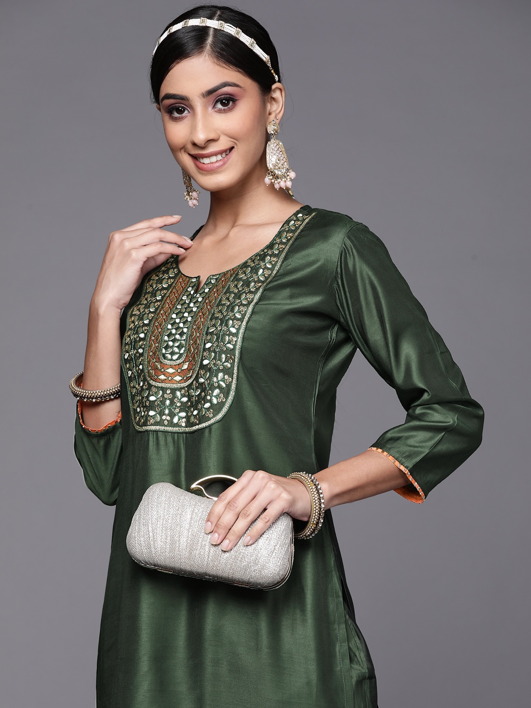 

Indo Era Women Green Ethnic Motifs Yoke Design Sequinned Liva Kurta with Trousers