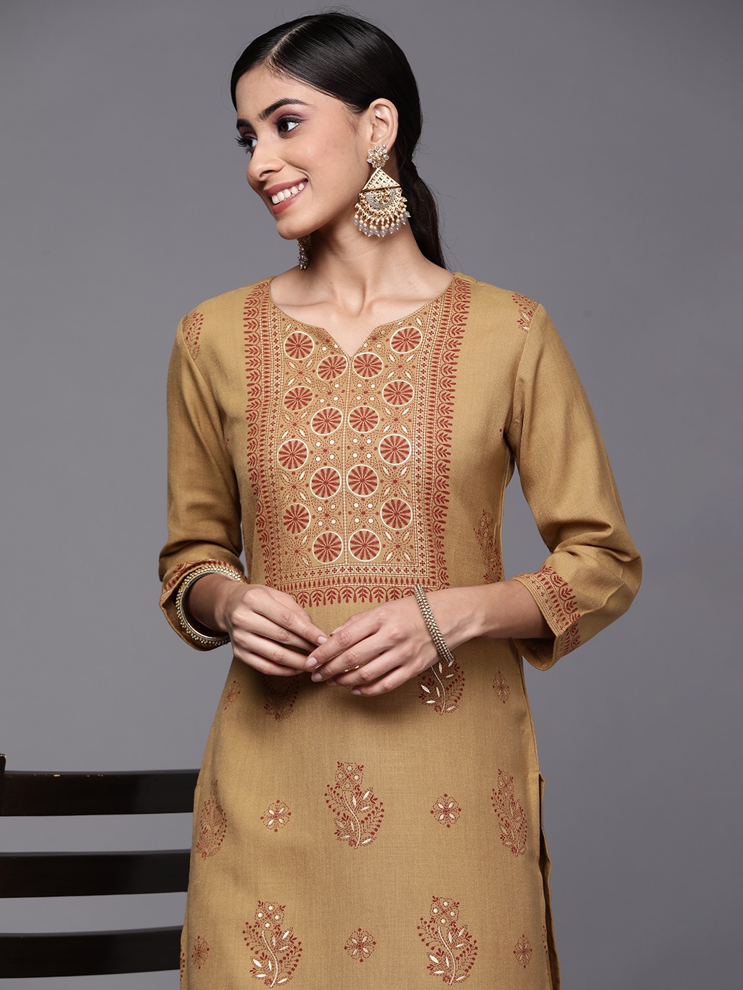 

Indo Era Women Brown Ethnic Motifs Printed Kurta with Palazzos