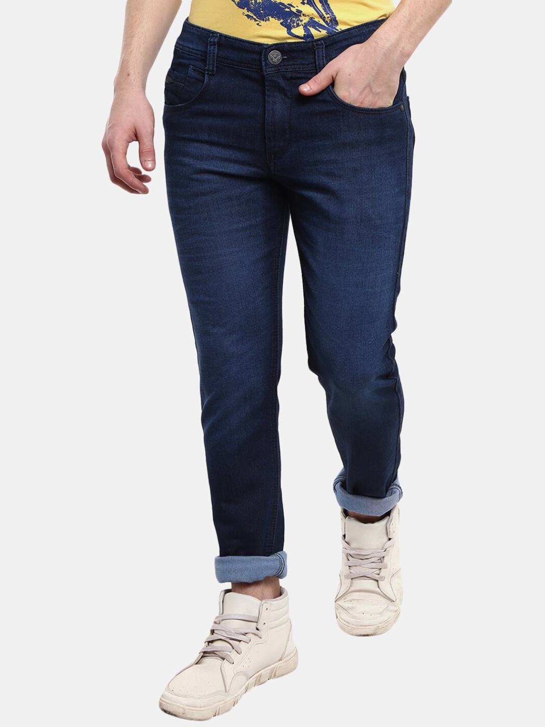 

V-Mart Men Blue Classic Slim Fit Light Fade Jeans