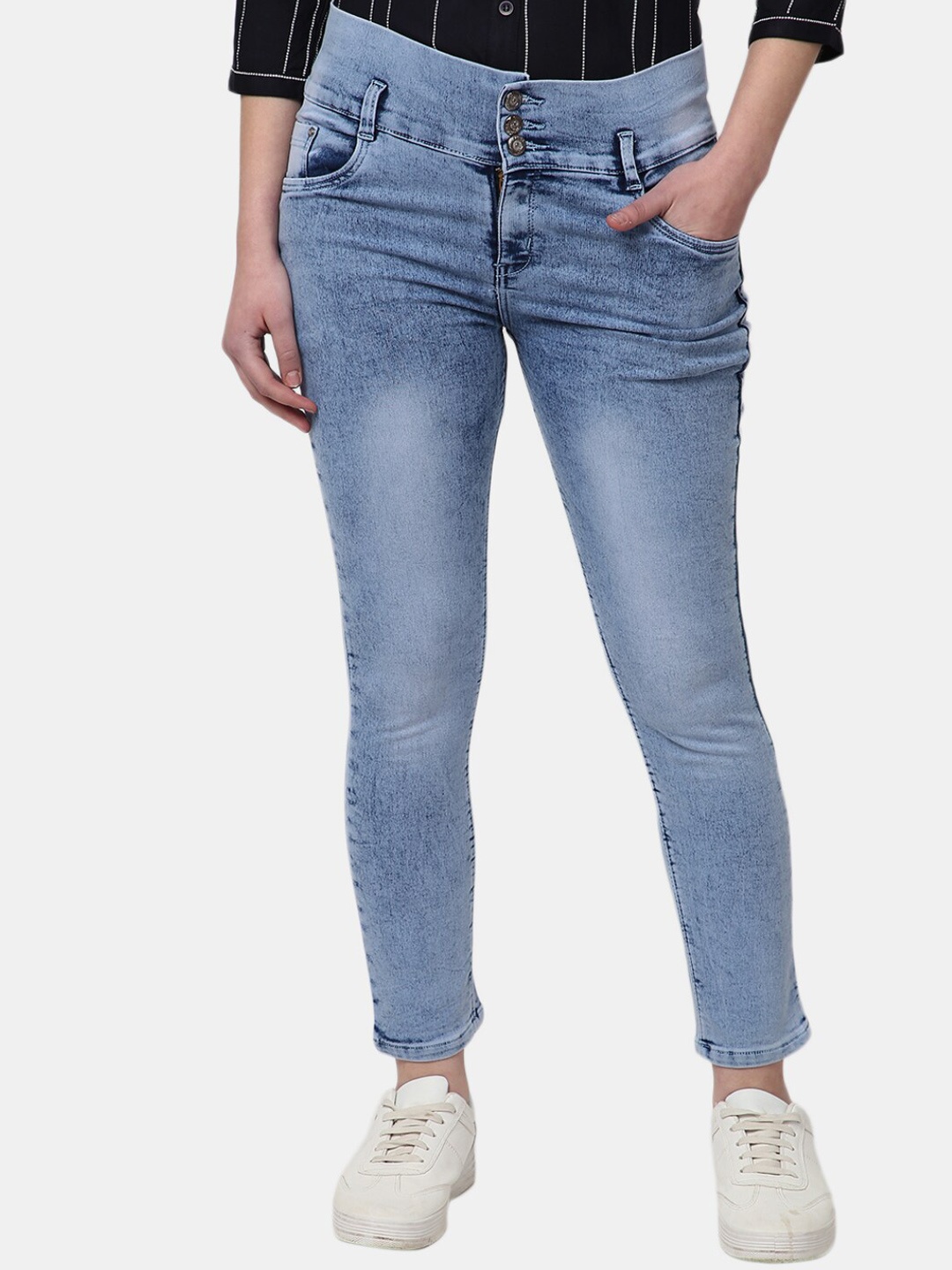 

V-Mart Women Blue Classic Heavy Fade Jeans