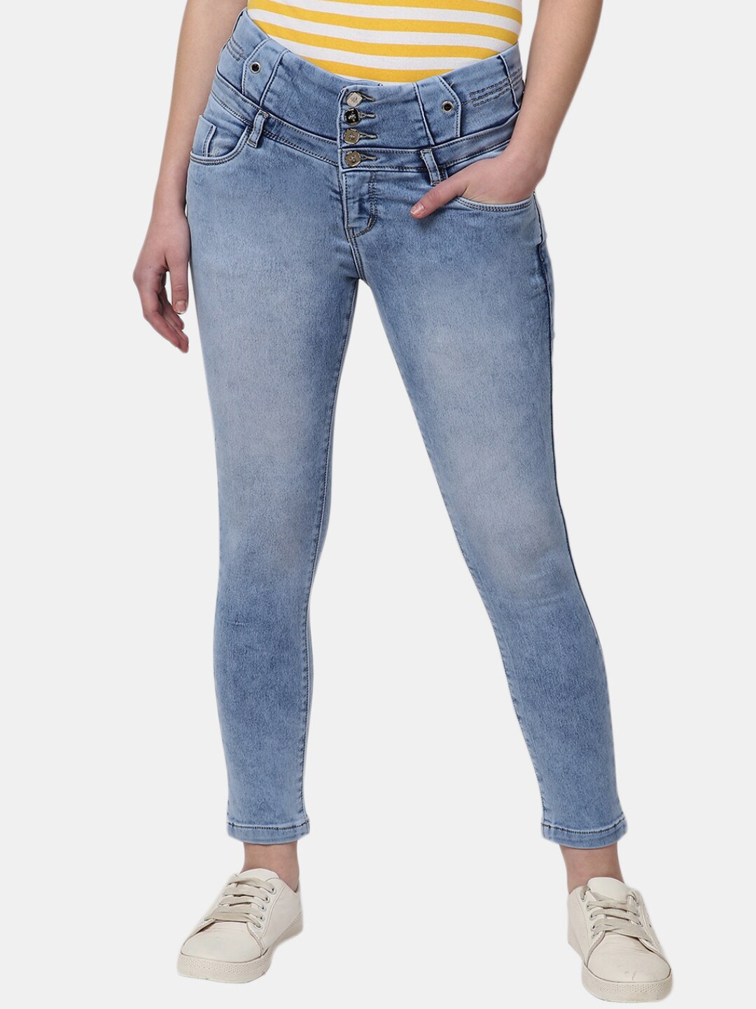

V-Mart Women Blue Classic Heavy Fade Jeans