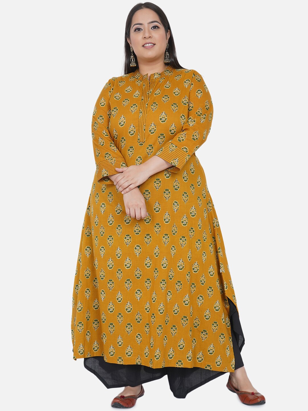 

Fabnest Curve Women Yellow Floral Printed Kurta