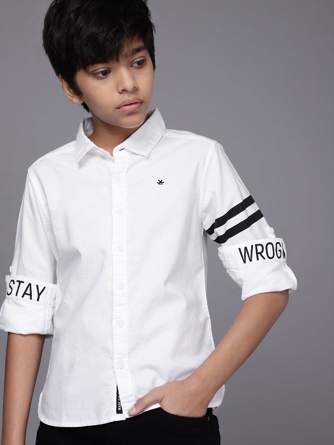 

WROGN YOUTH Boys White Slim Fit Solid Opaque Pure Cotton Casual Shirt