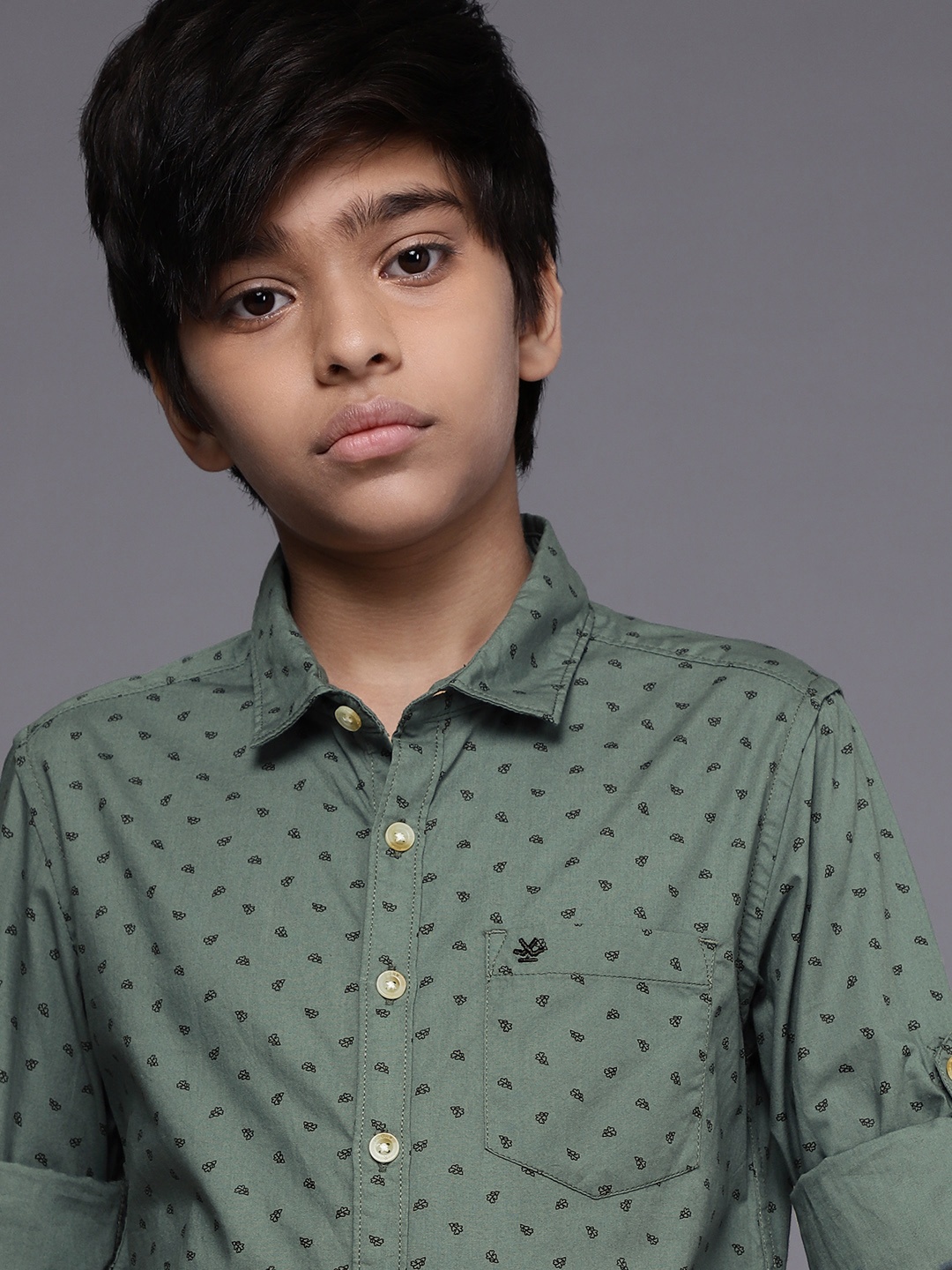 

WROGN YOUTH Boys Green Slim Fit Printed Pure Cotton Casual Shirt