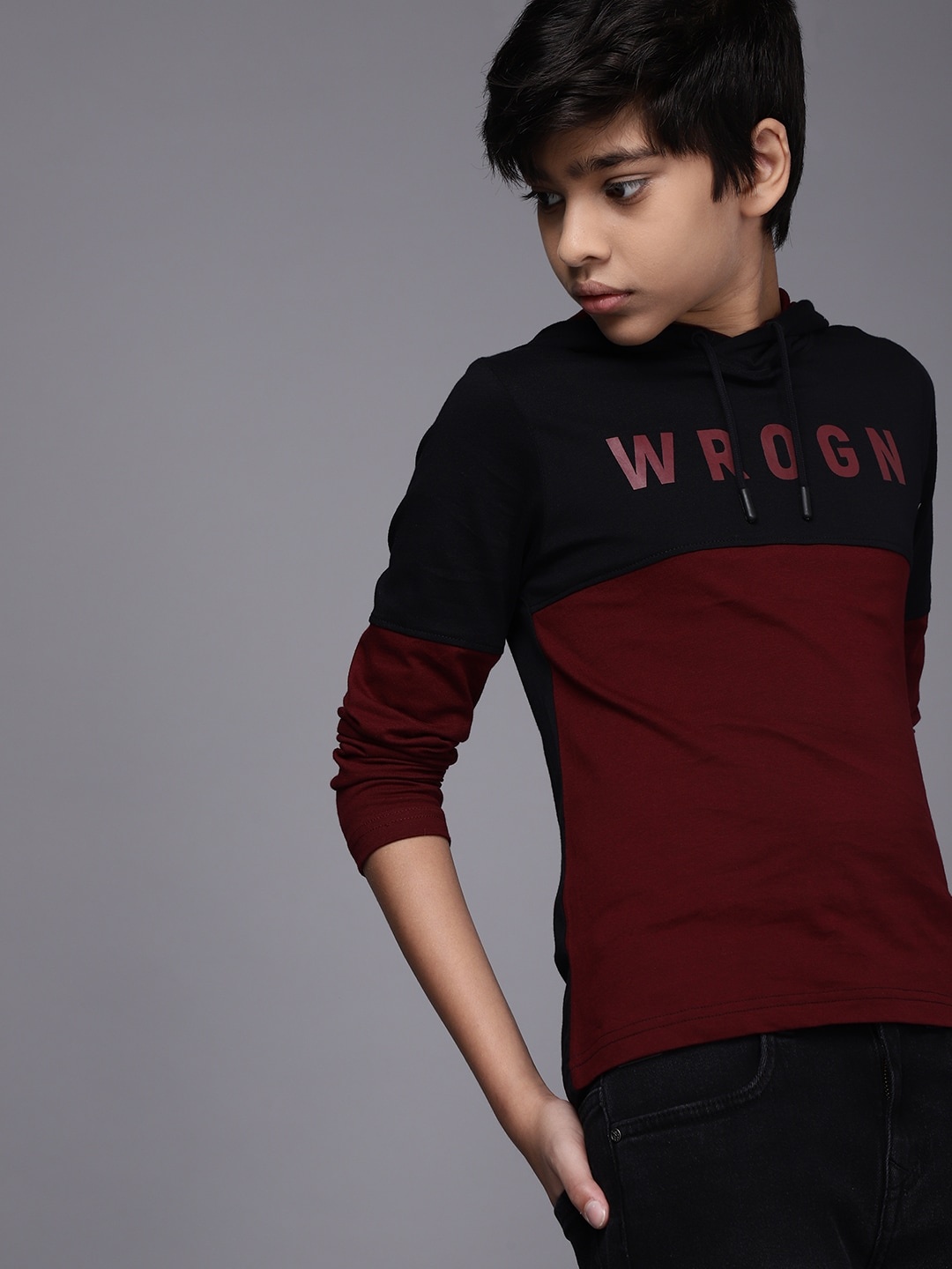 

WROGN YOUTH Boys Maroon & Black Colourblocked Pure Cotton T-shirt