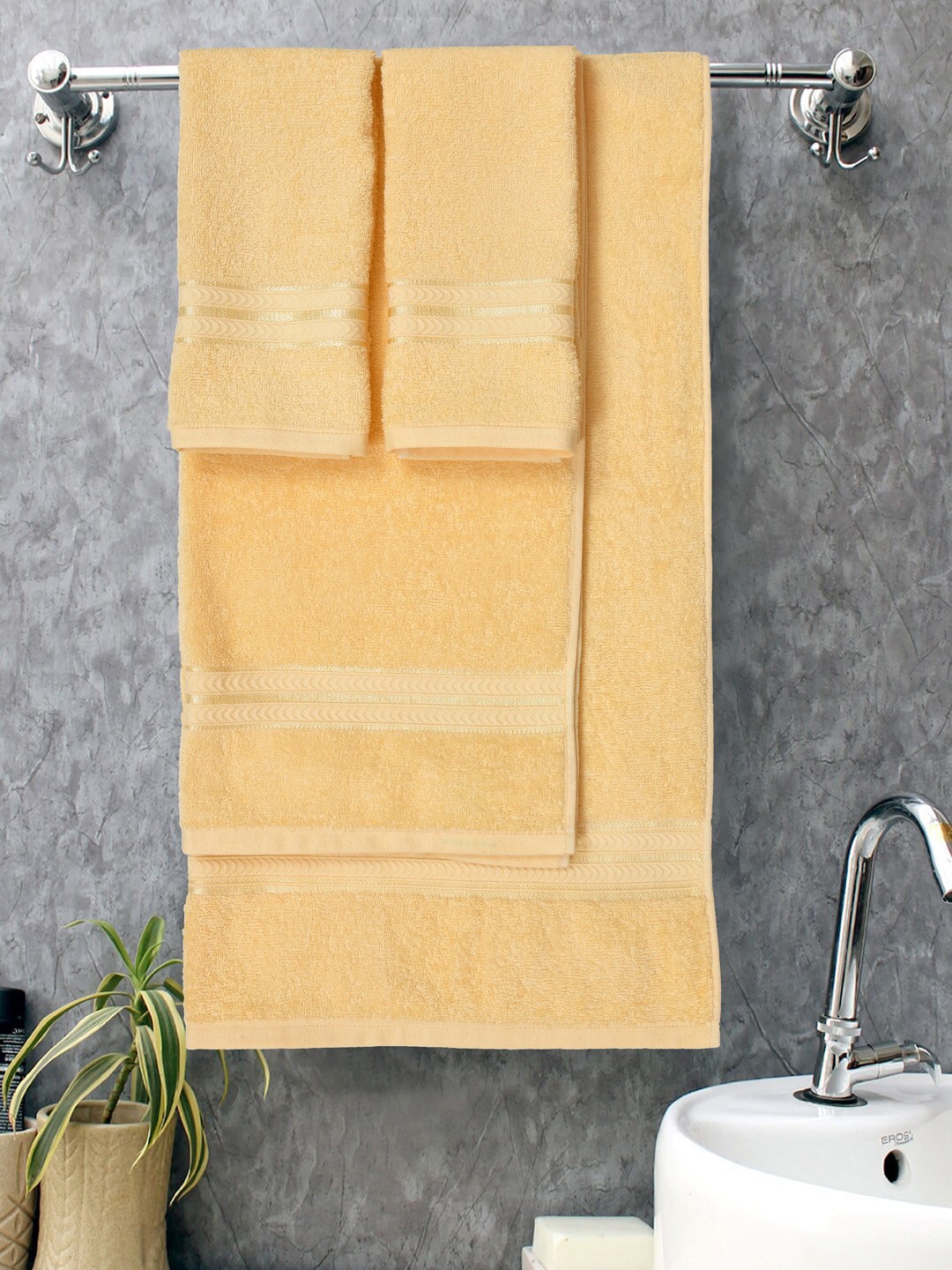 

Home Fresh Set of 4 Yellow 400 GSM Bath Towel