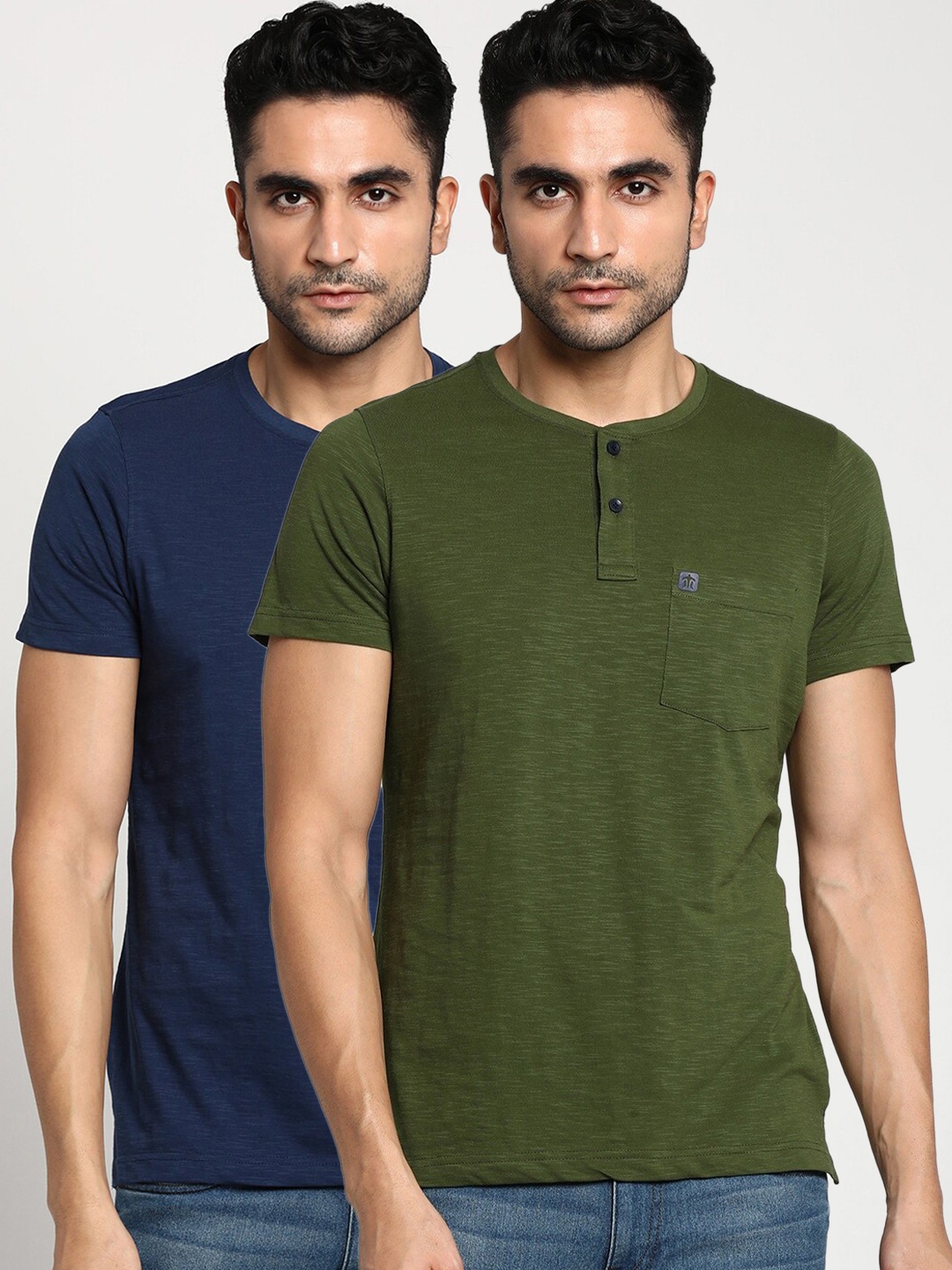 

Turtle Men Set of 2 Pure Cotton Slim Fit T-shirt, Multi