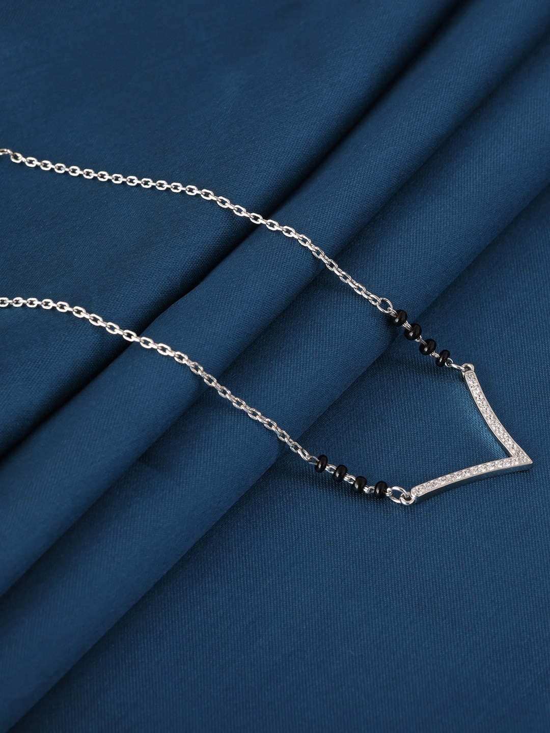

GIVA Sterling Silver Rhodium-Plated AS Stone-Studded Mangalsutra