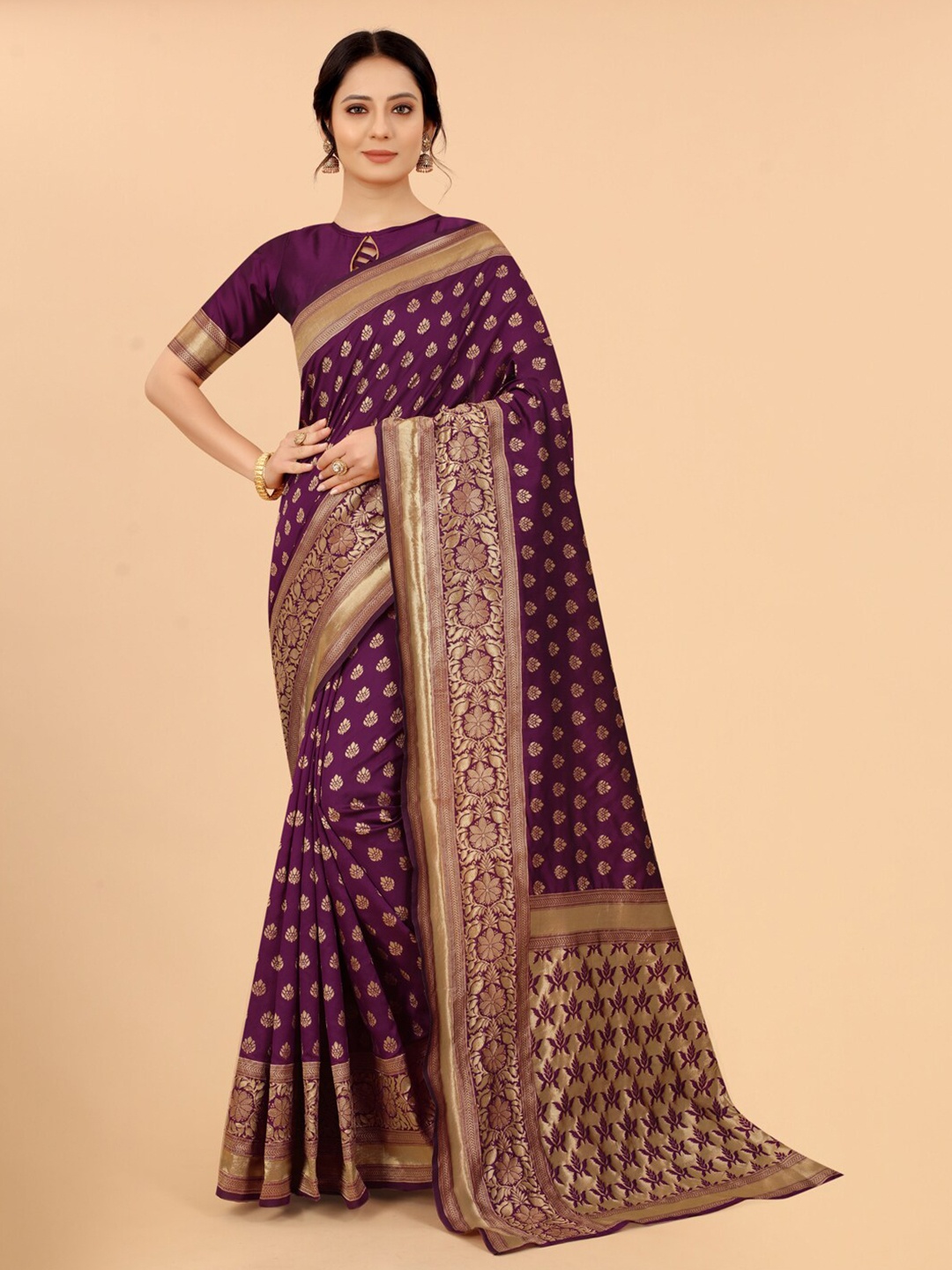 

WELL WORN Burgundy & Gold-Toned Woven Design Zari Silk Cotton Banarasi Saree