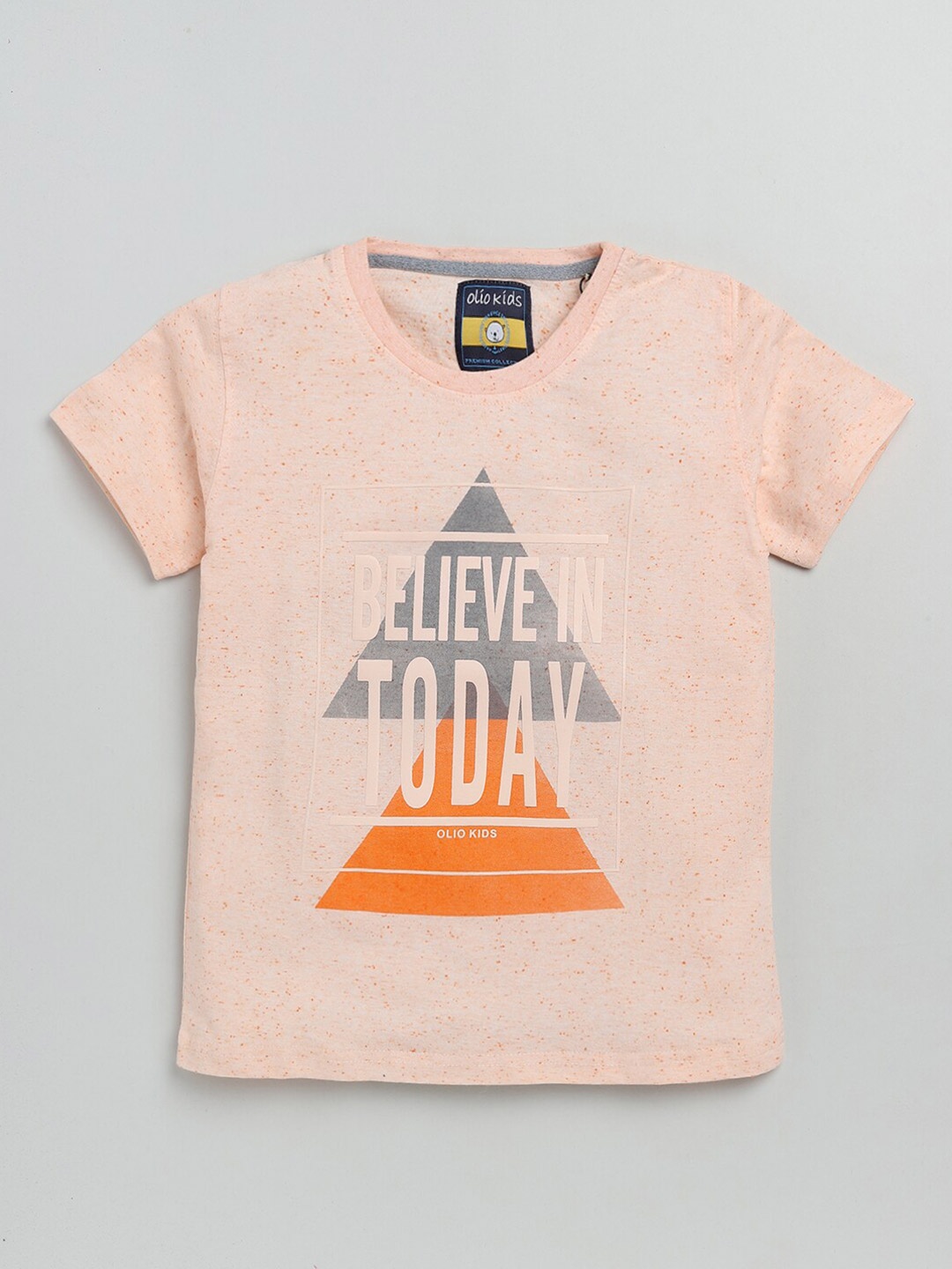 

Olio Kids Boys Pink Typography Printed T-shirt