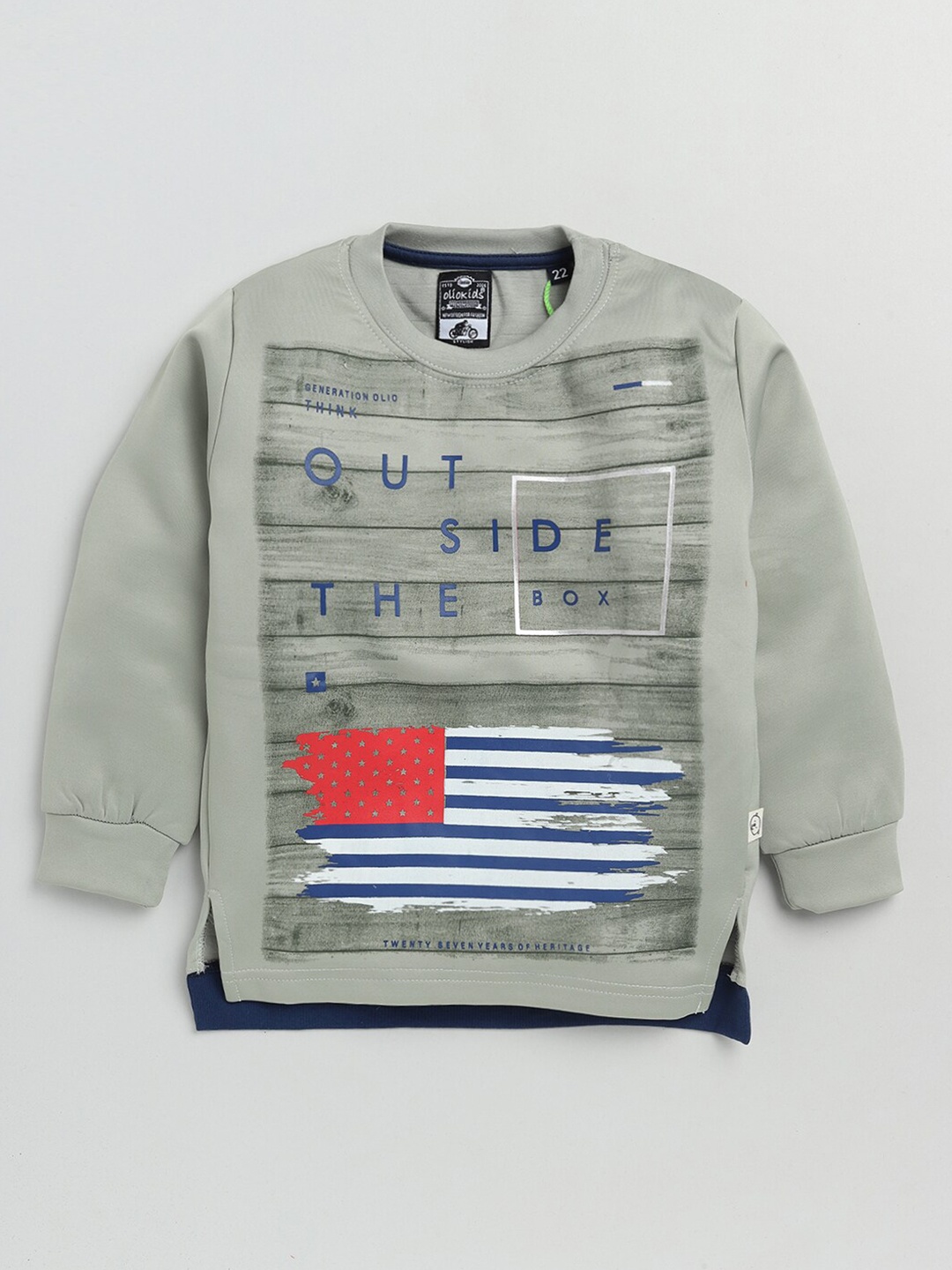 

Olio Kids Boys Green Typography Printed T-shirt