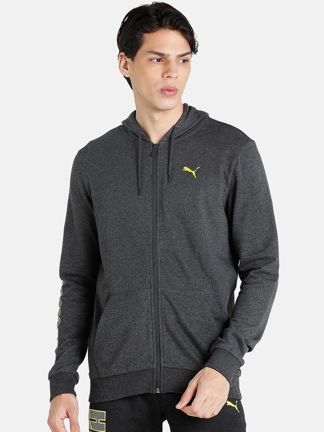 

Puma Men Formstripe FZ Brand Logo Slim Fit Sporty Jacket, Grey