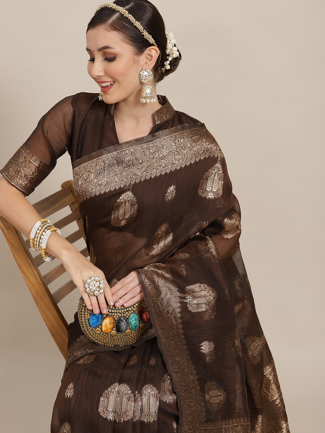 

Saree mall Brown & Gold-Toned Ethnic Motifs Zari Banarasi Sarees