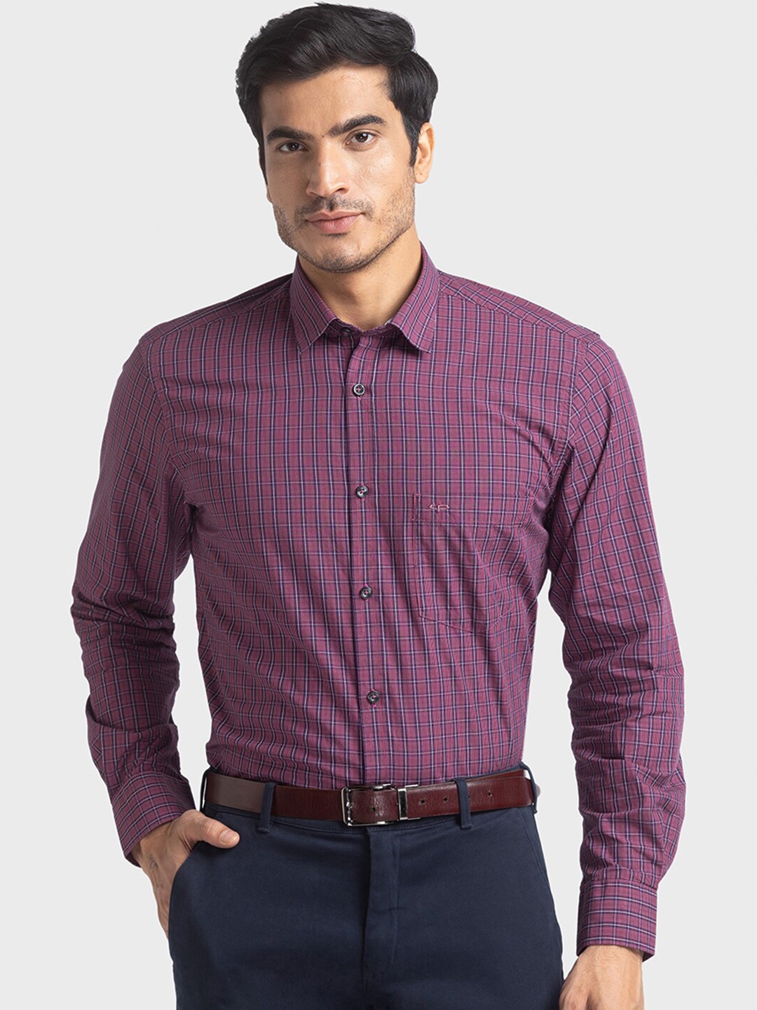 

ColorPlus Men Violet Tailored Fit Checked Casual Shirt