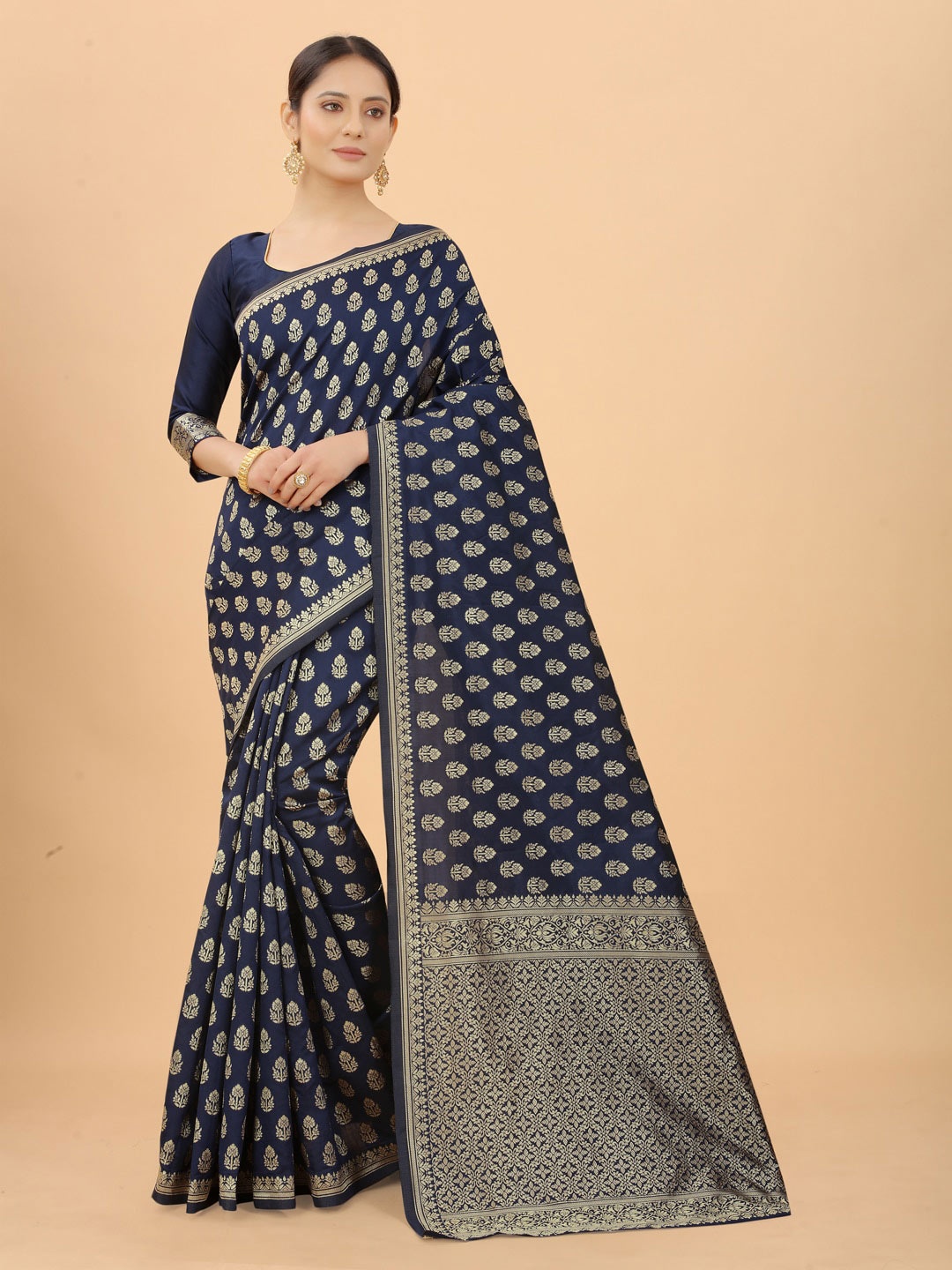 

WELL WORN Navy Blue & Gold-Toned Woven Design Zari Silk Cotton Banarasi Saree
