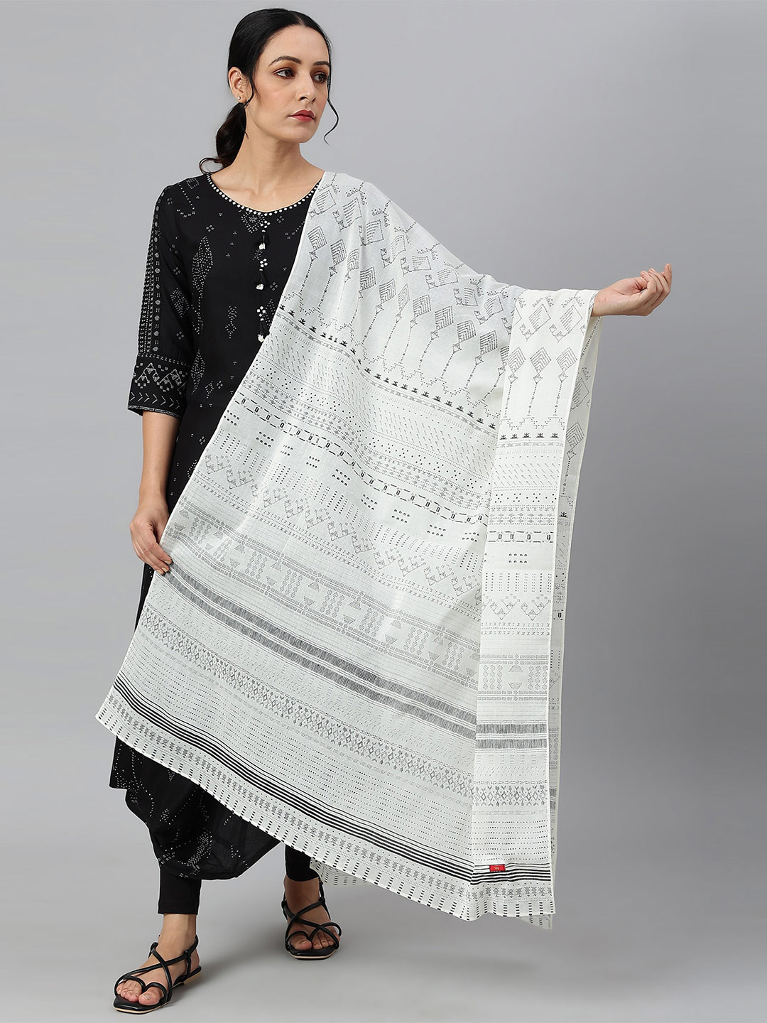 

W White & Black Embroidered Dupatta