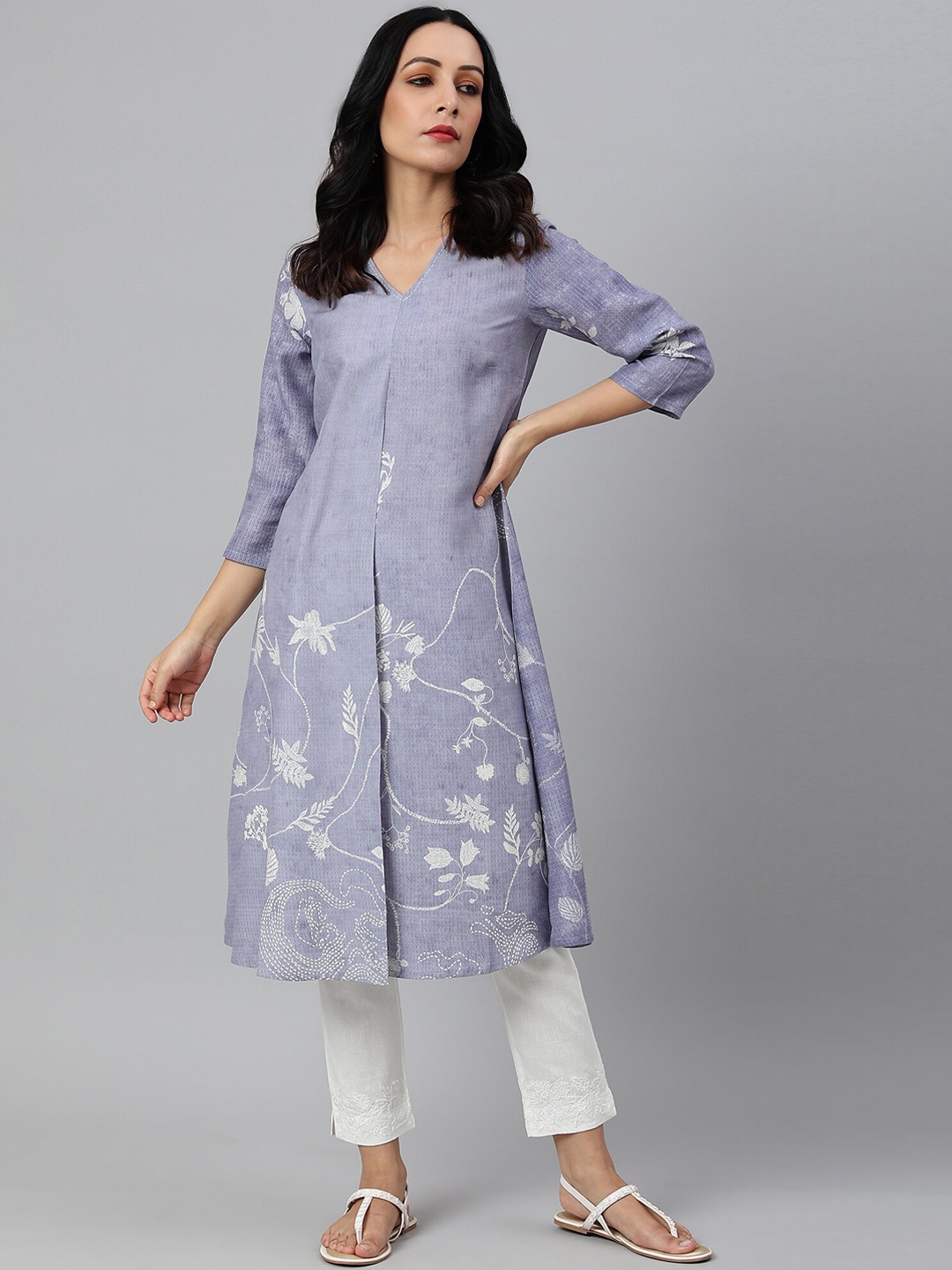 

W Women Blue Floral Embroidered Thread Work Handloom Kurta