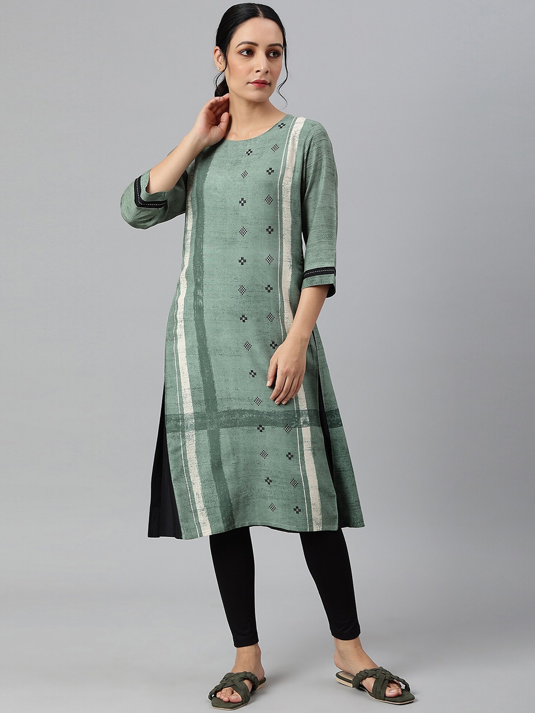 

W Women Green Godet Box Pleat Kurta